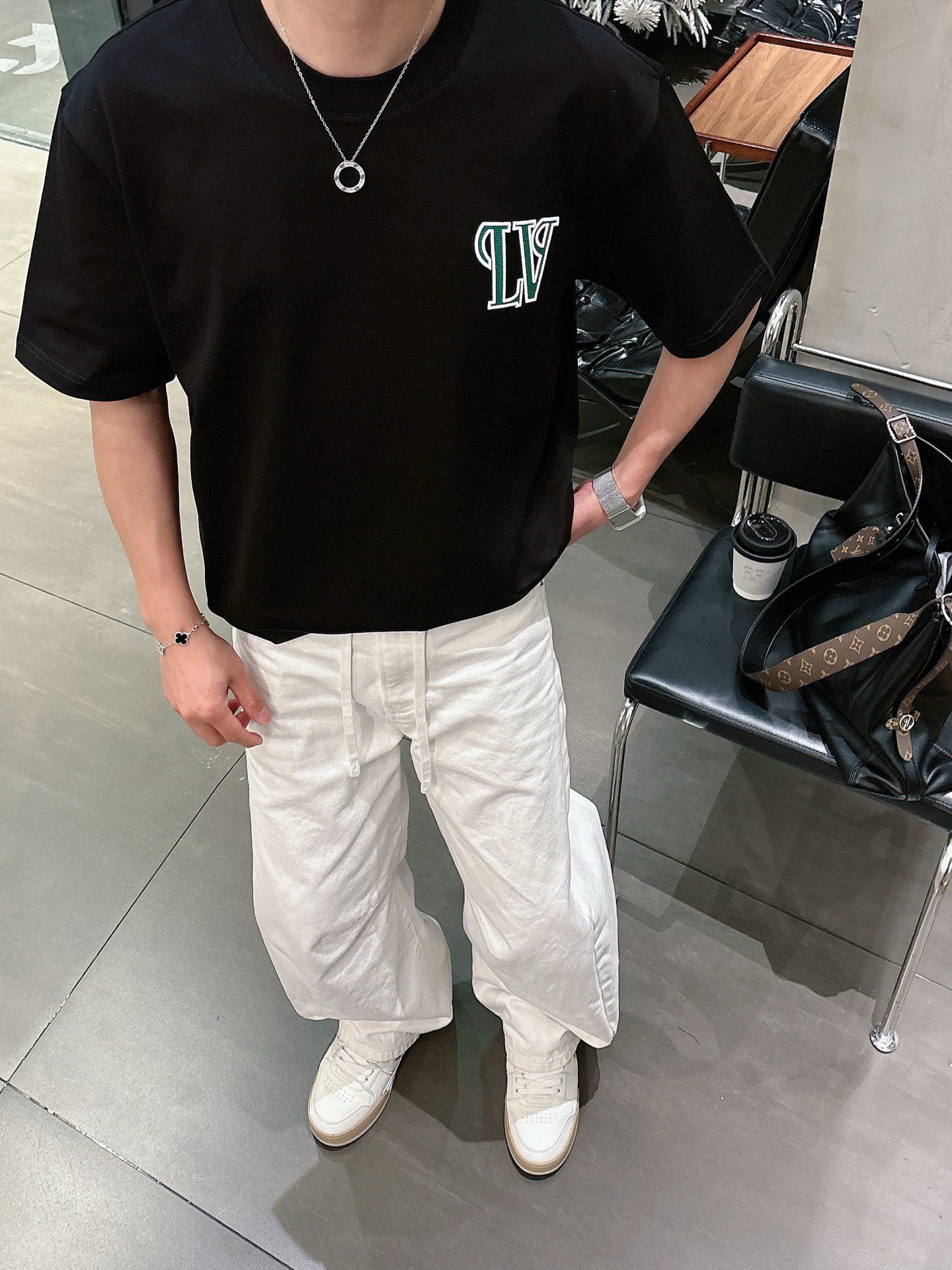 Louis Vuitton Basic Clothing Cotton Black M-l-xl
