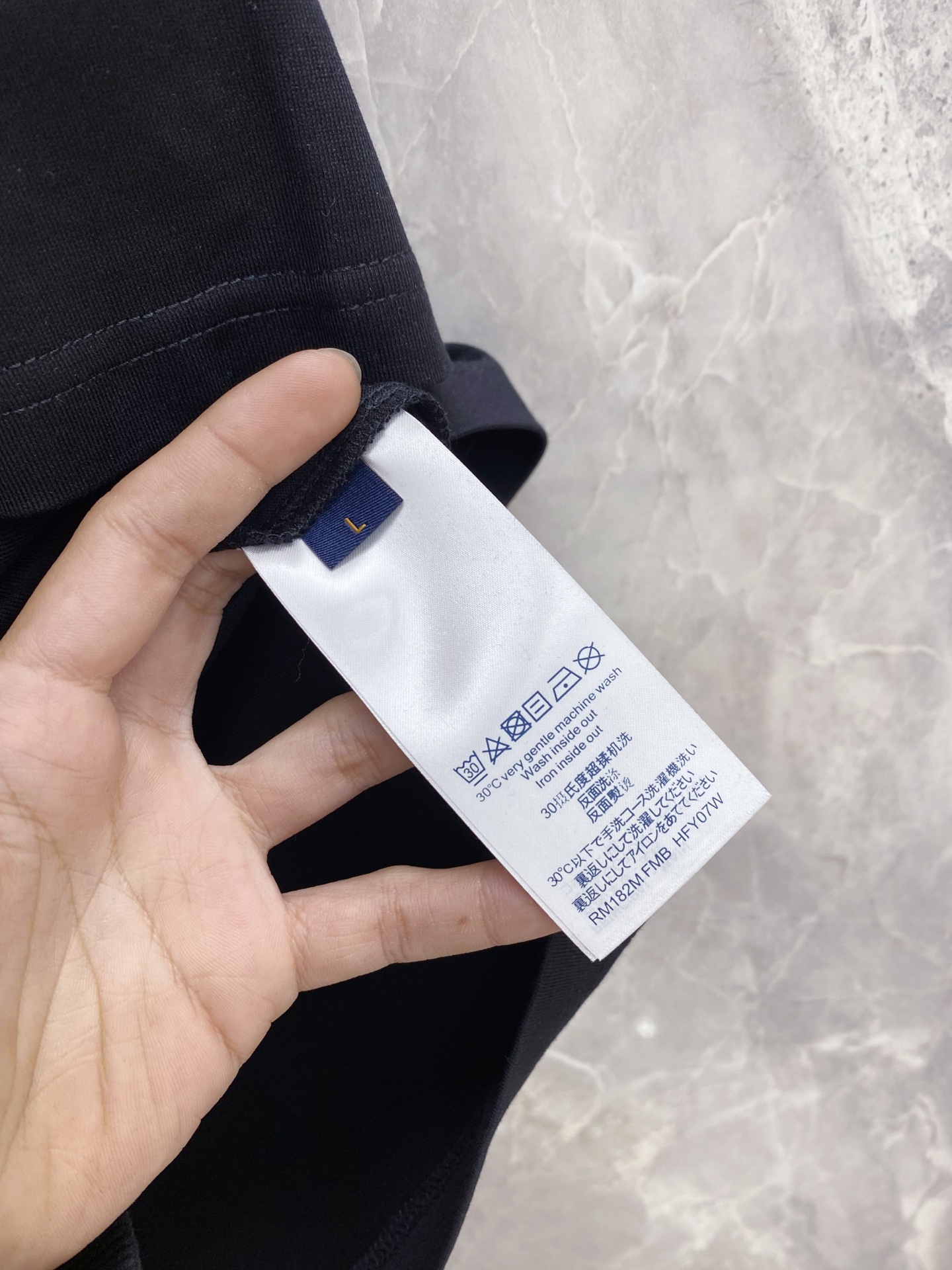 Louis Vuitton Basic Clothing Cotton Black M-l-xl