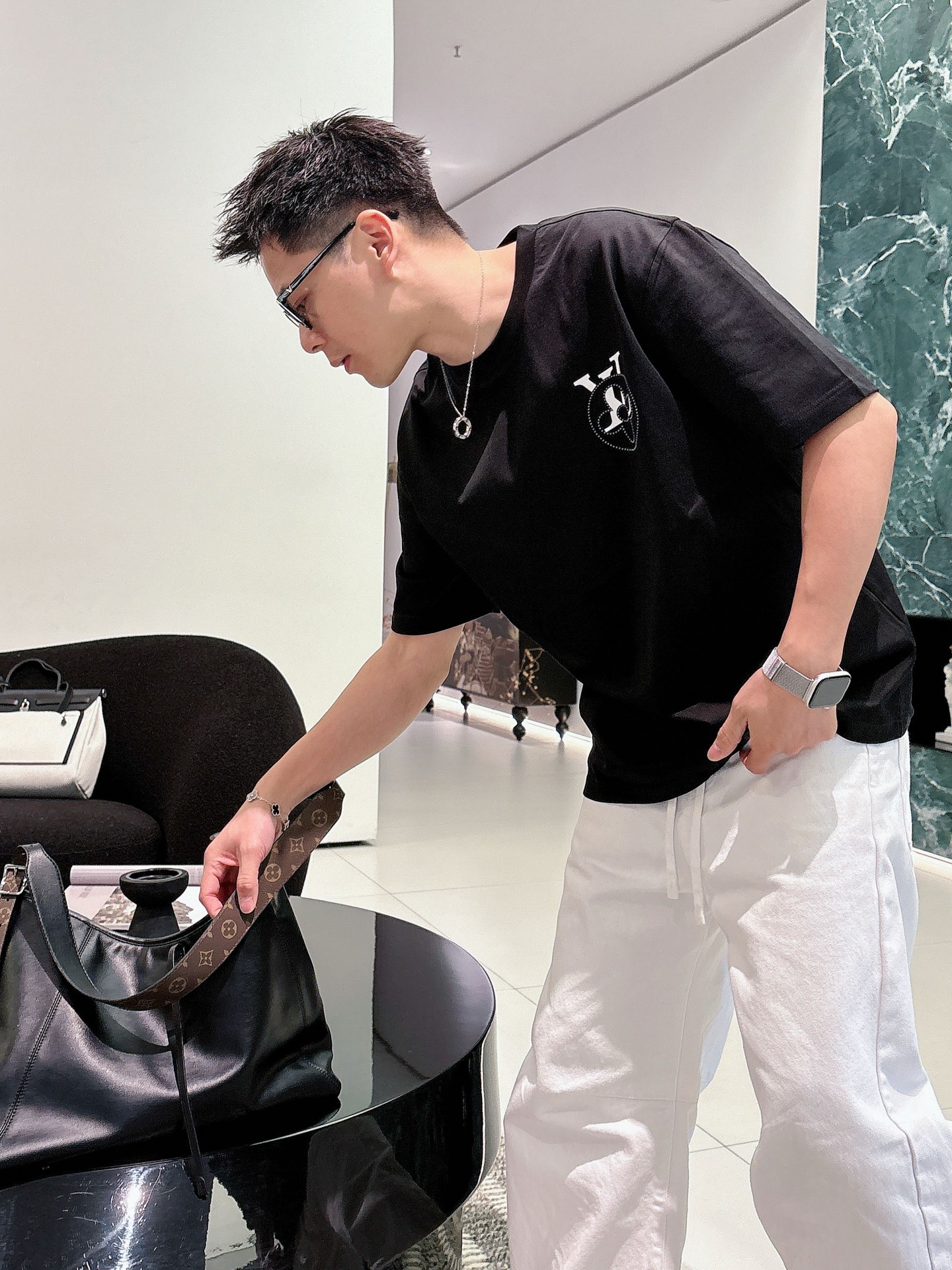 Louis Vuitton Basic Clothing Cotton Black M-l-xl