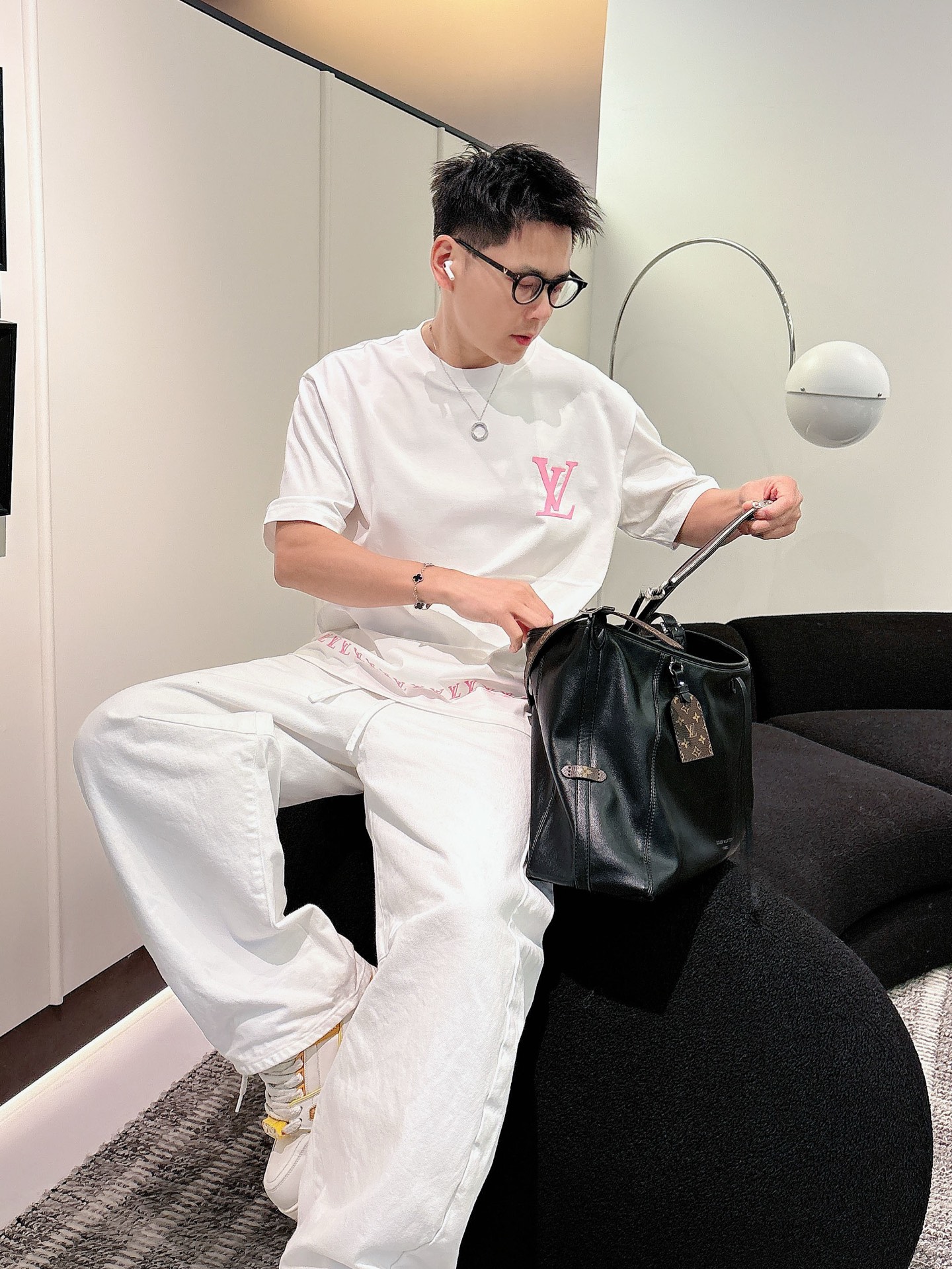 Louis Vuitton Basic Clothing Cotton Black M-l-xl