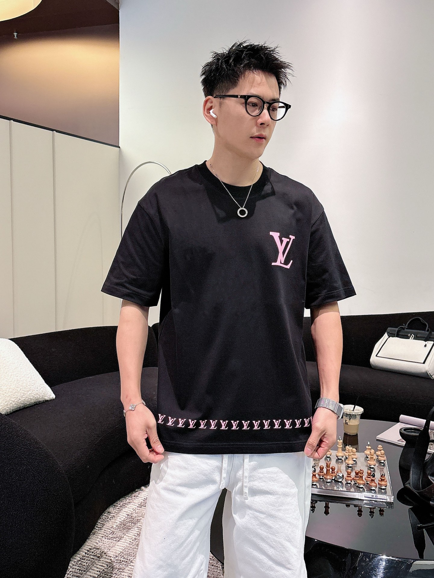 Louis Vuitton Basic Clothing Cotton Black M-l-xl