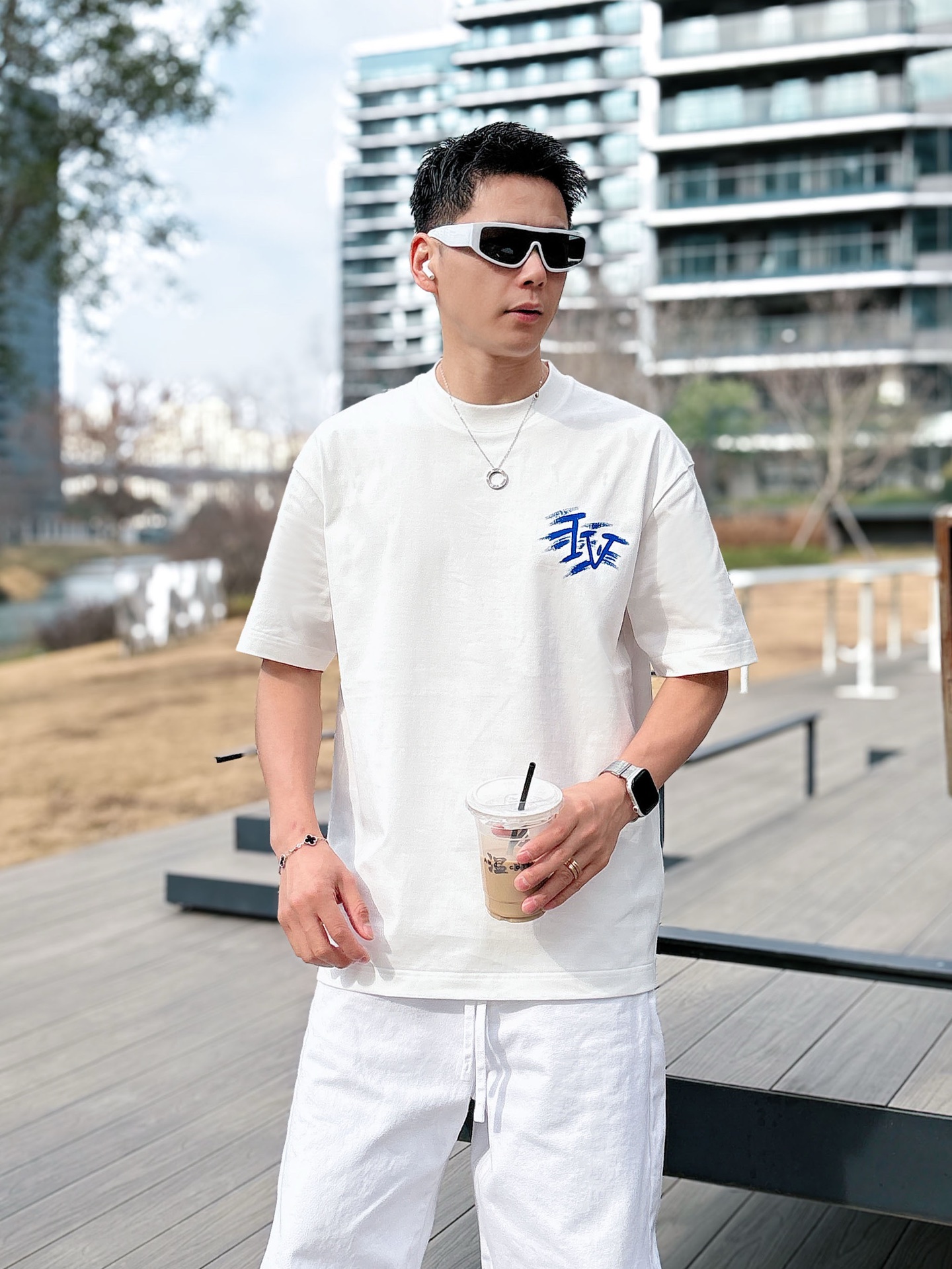Louis Vuitton Basic Clothing Cotton Black M-l-xl