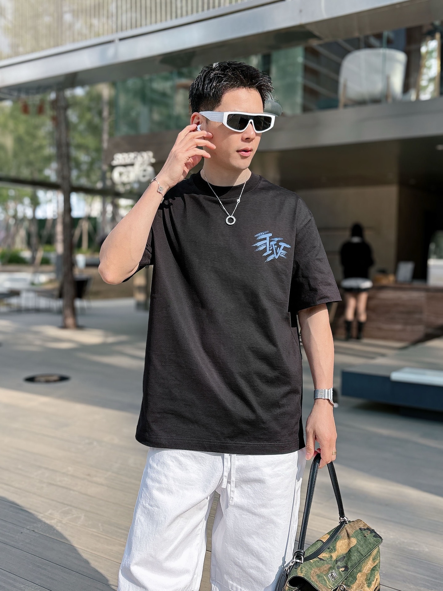 Louis Vuitton Basic Clothing Cotton Black M-l-xl
