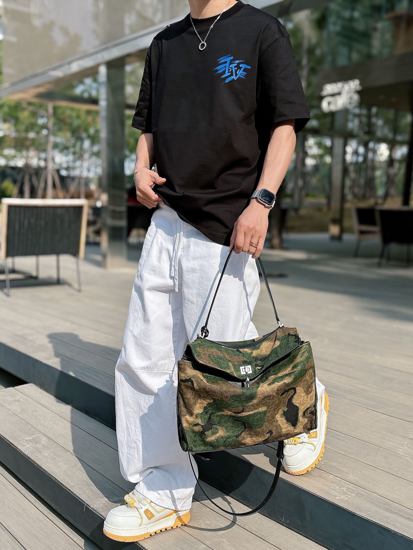 Louis Vuitton Basic Clothing Cotton Black M-l-xl