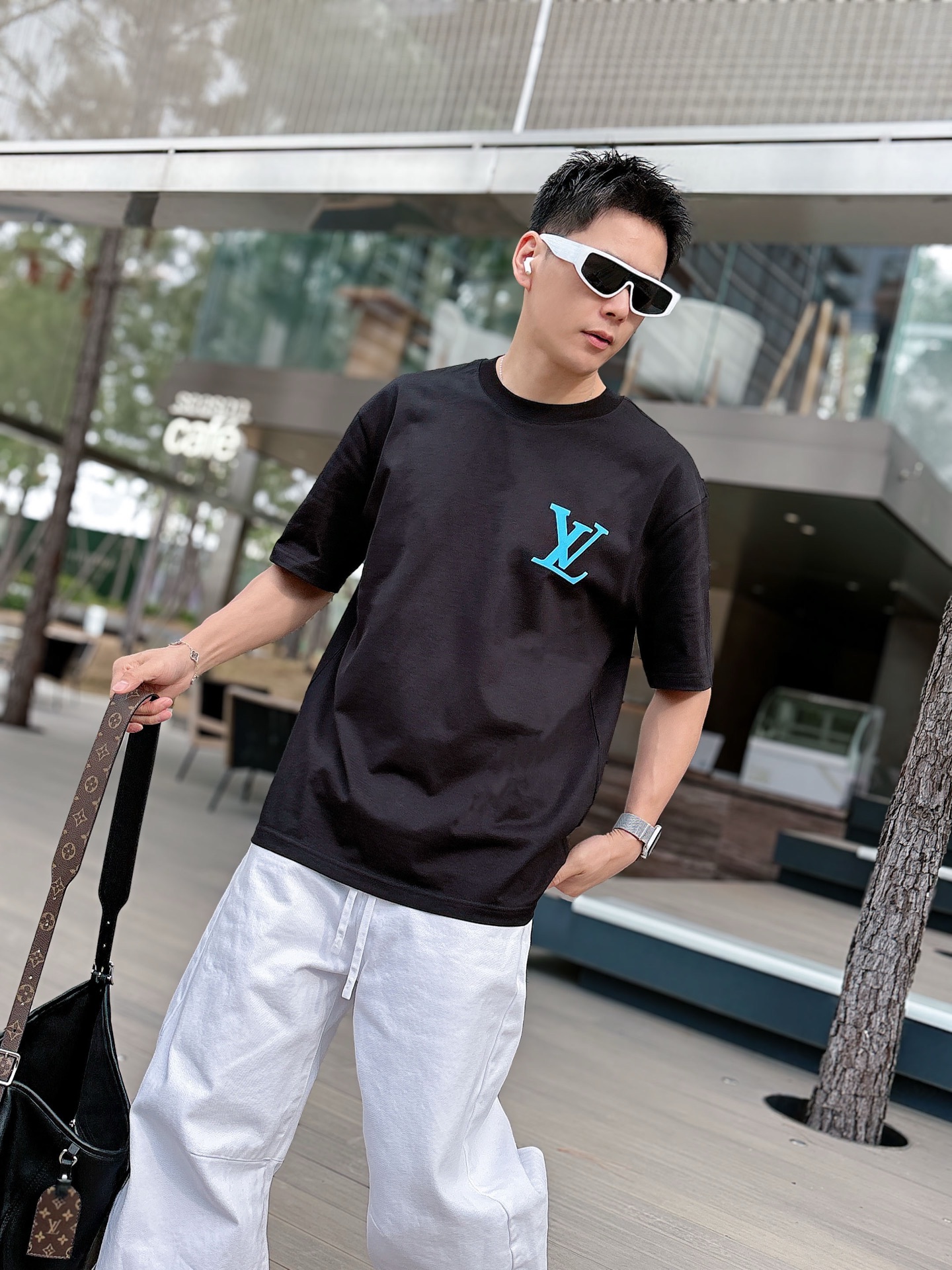 Louis Vuitton Basic Clothing Cotton Black M-l-xl