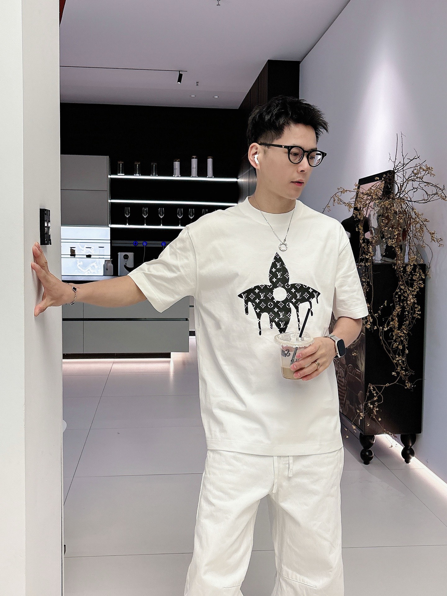 Louis Vuitton Basic Clothing Cotton Black M-l-xl