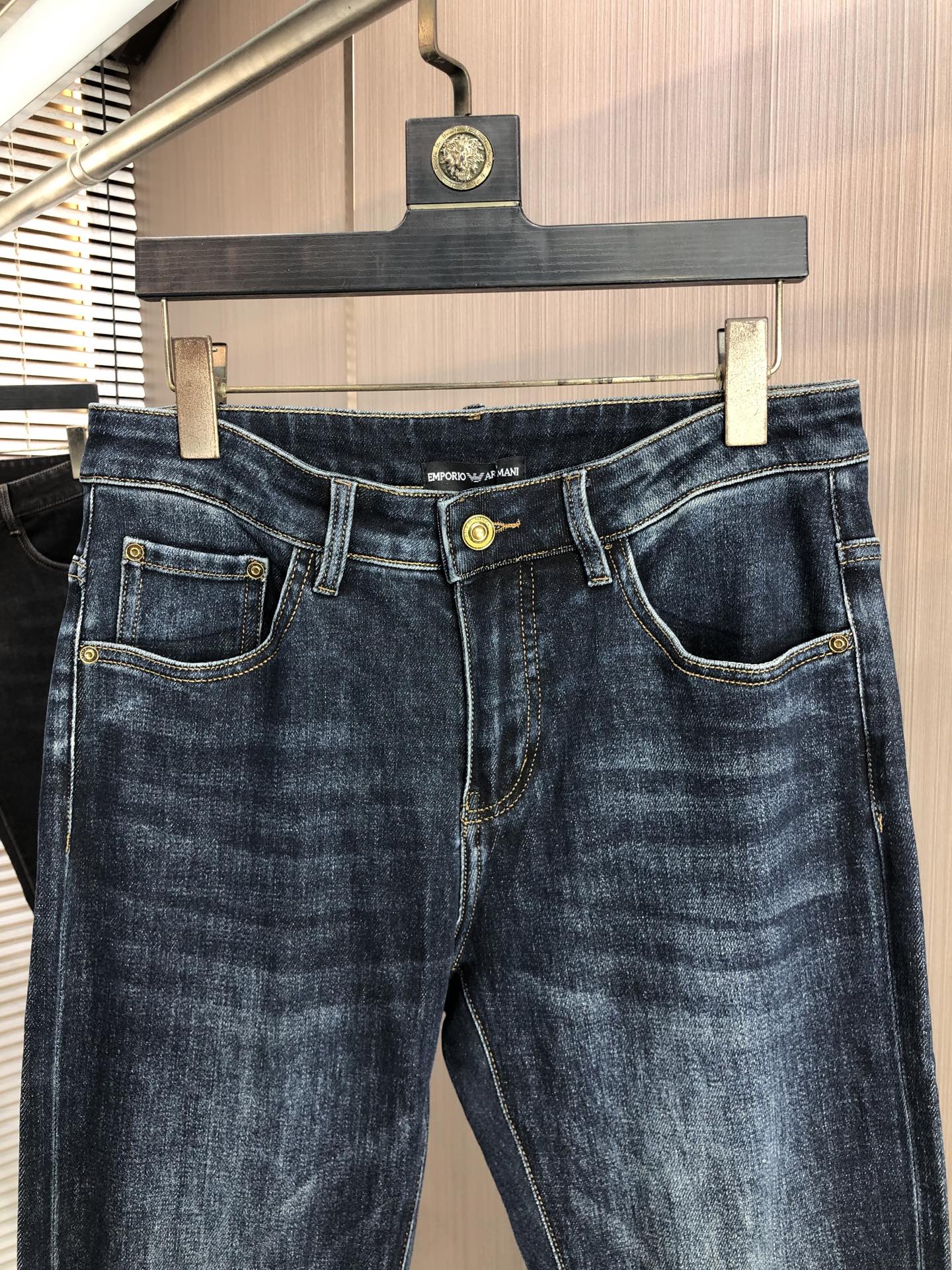 Armani Jeans Slim Fit M-l