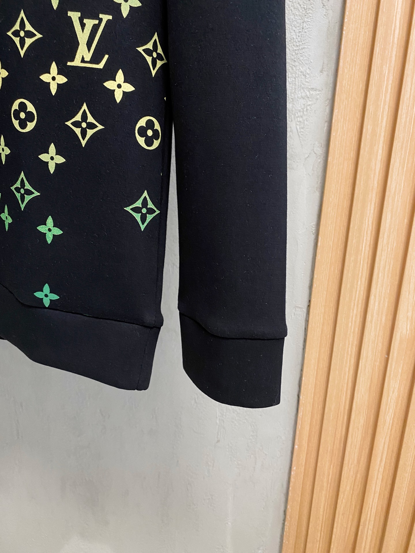 Louis Vuitton Hoodie M-l-xl