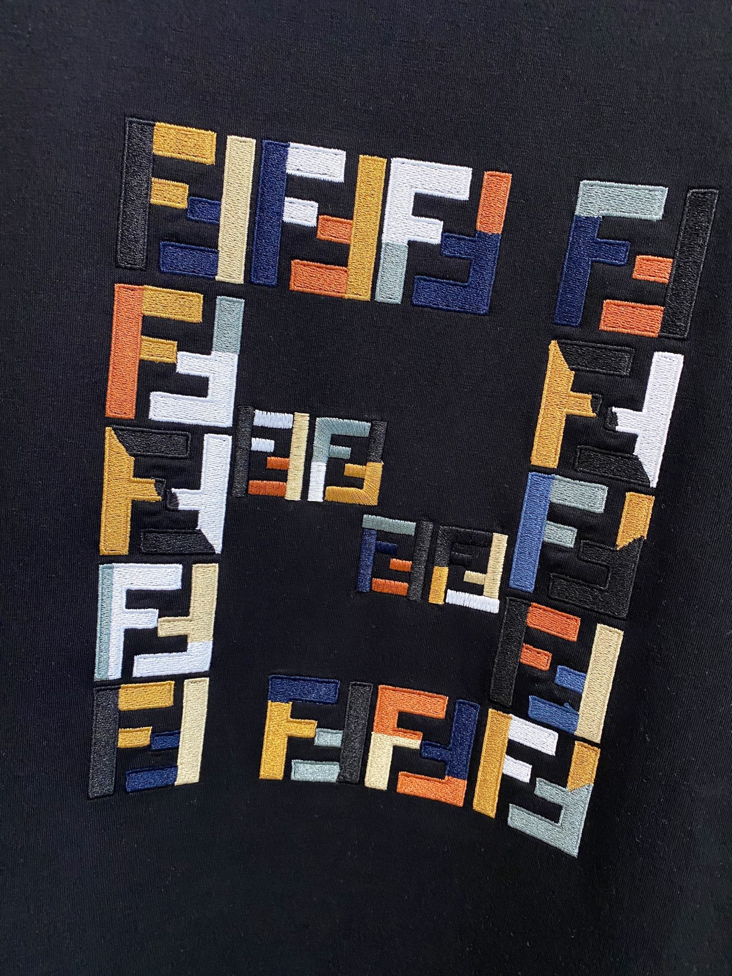 Fendi Hoodie M-xl