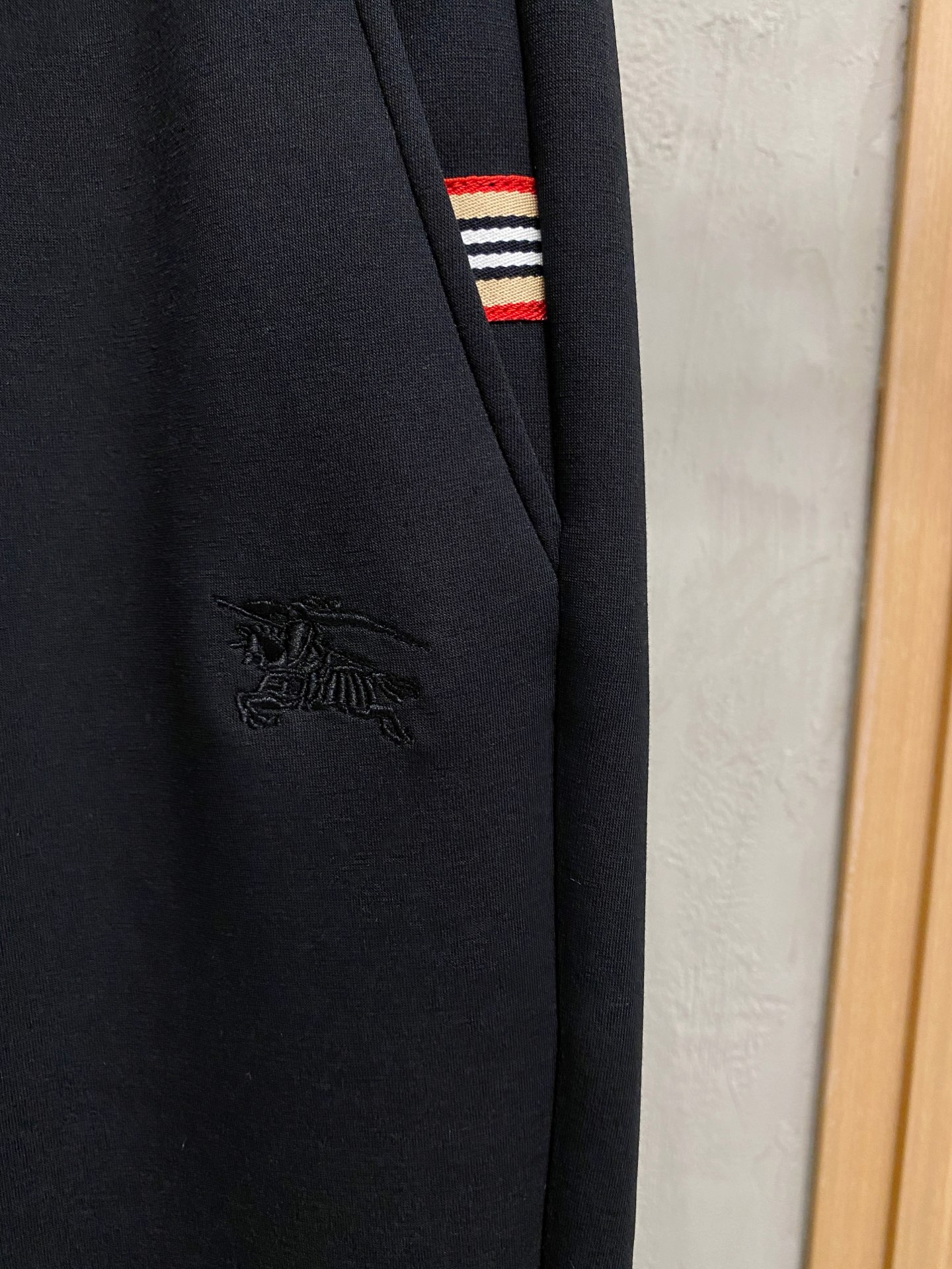 Burberry Basic Clothing S-m-xl