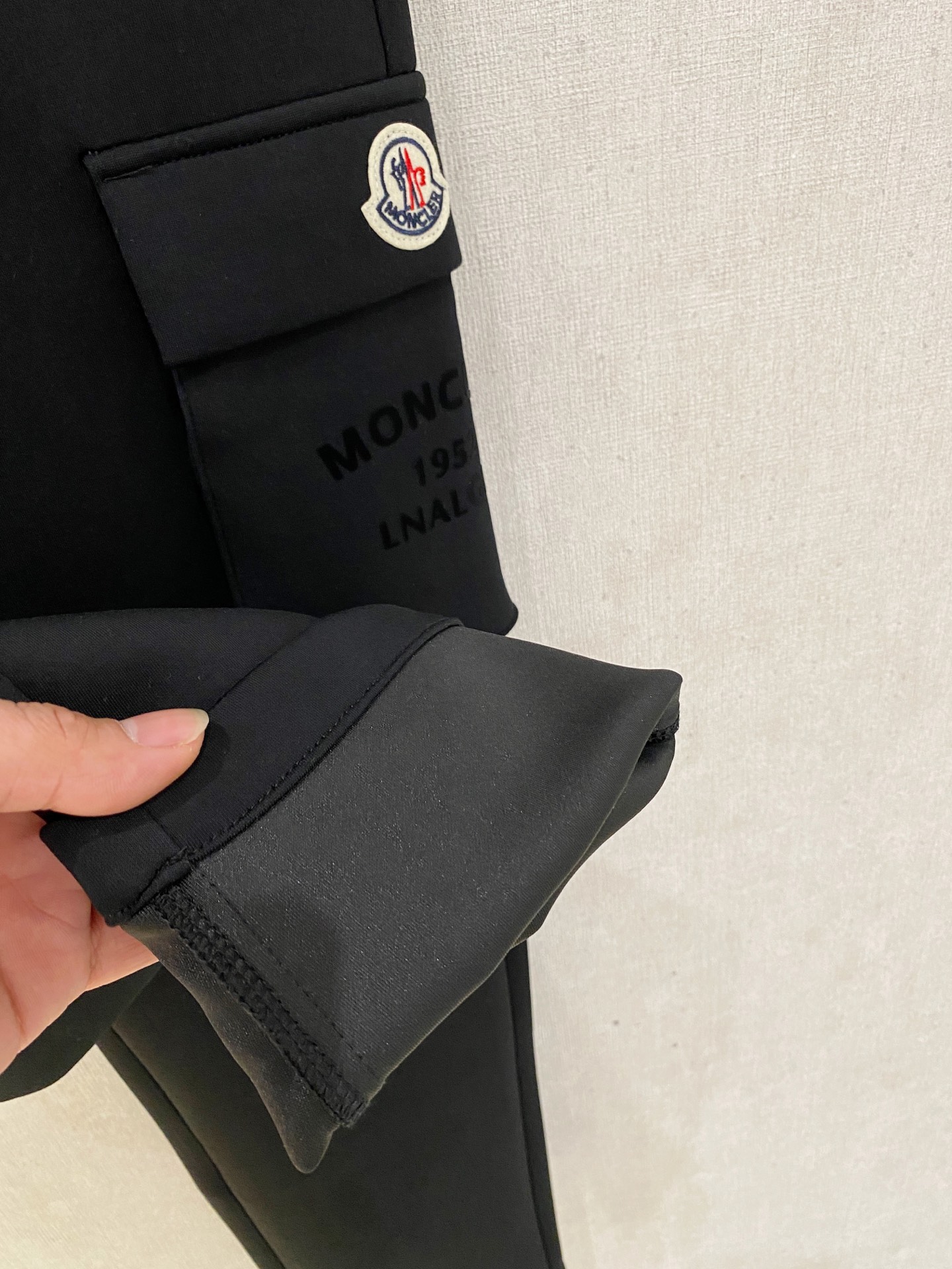 Moncler Basic Clothing S-m-l-xl
