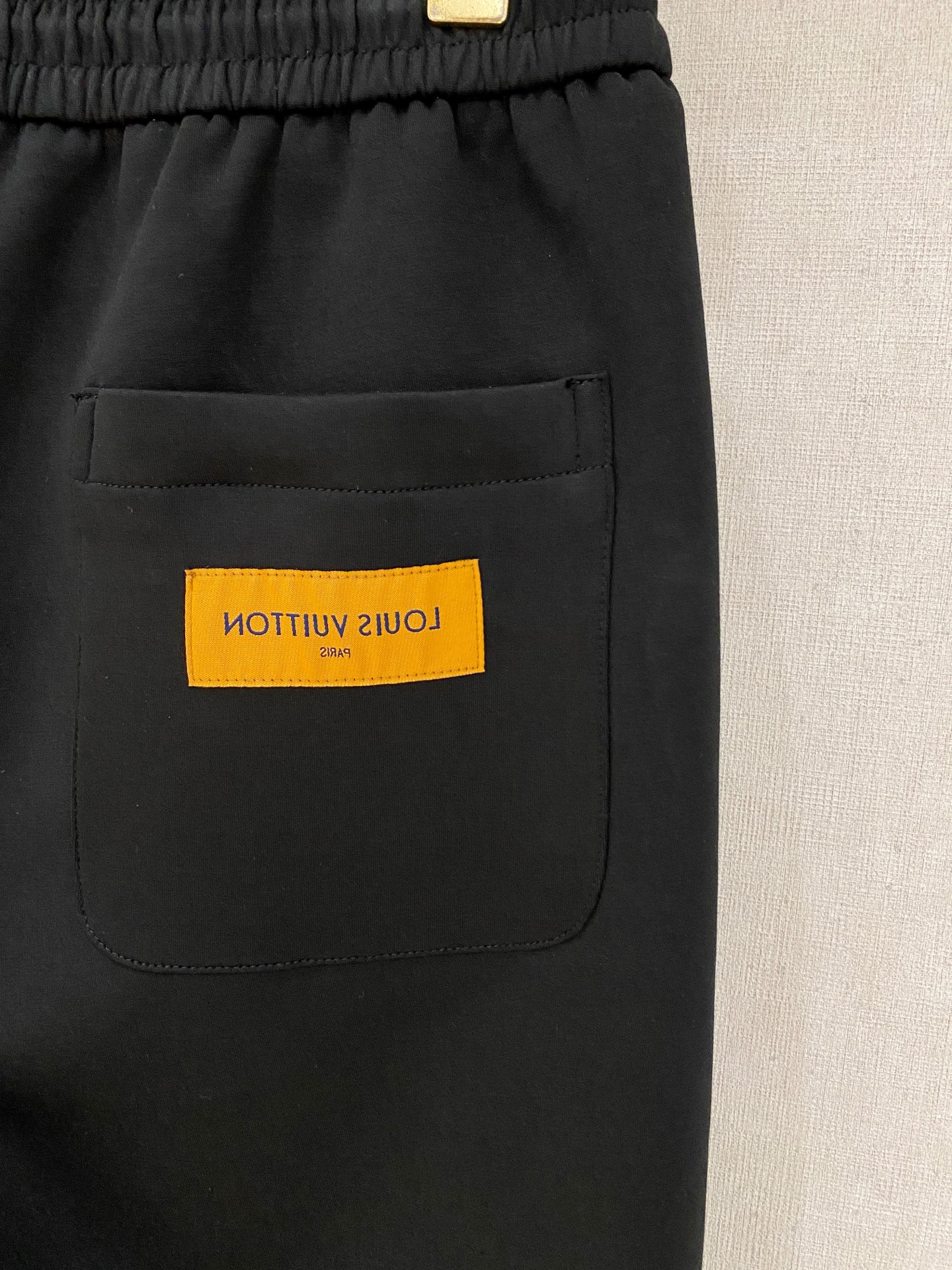 Louis Vuitton Basic Clothing S-m-l-xl