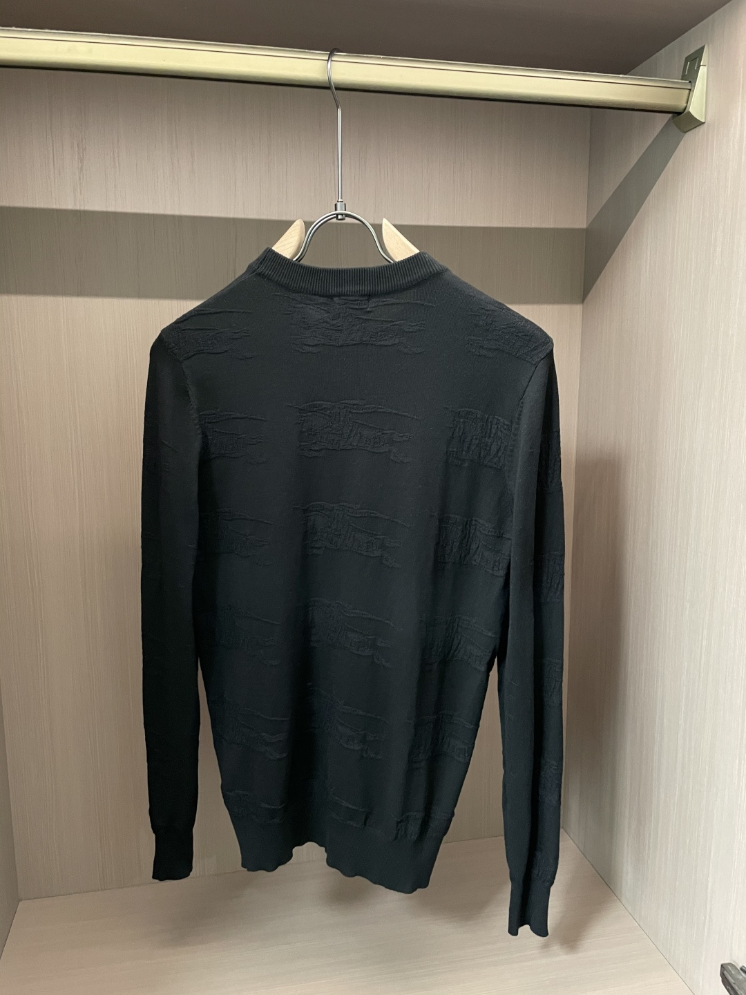 Burberry Basic Clothing Knitted M-xl