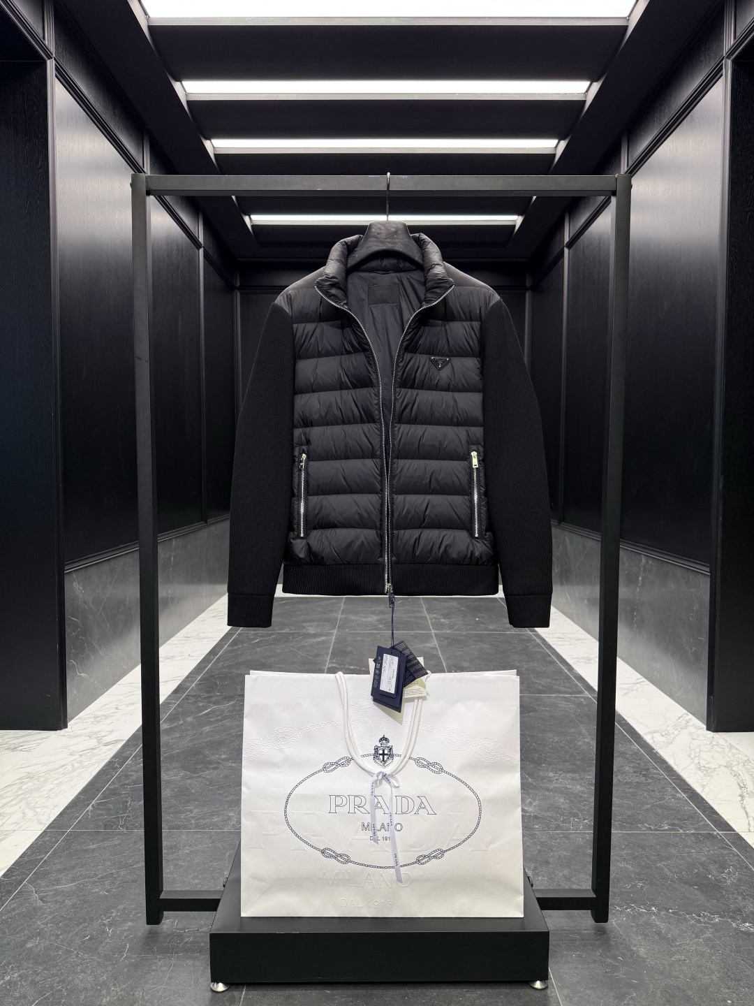 Prada Down Jacket Cotton Black S-m-l-xl