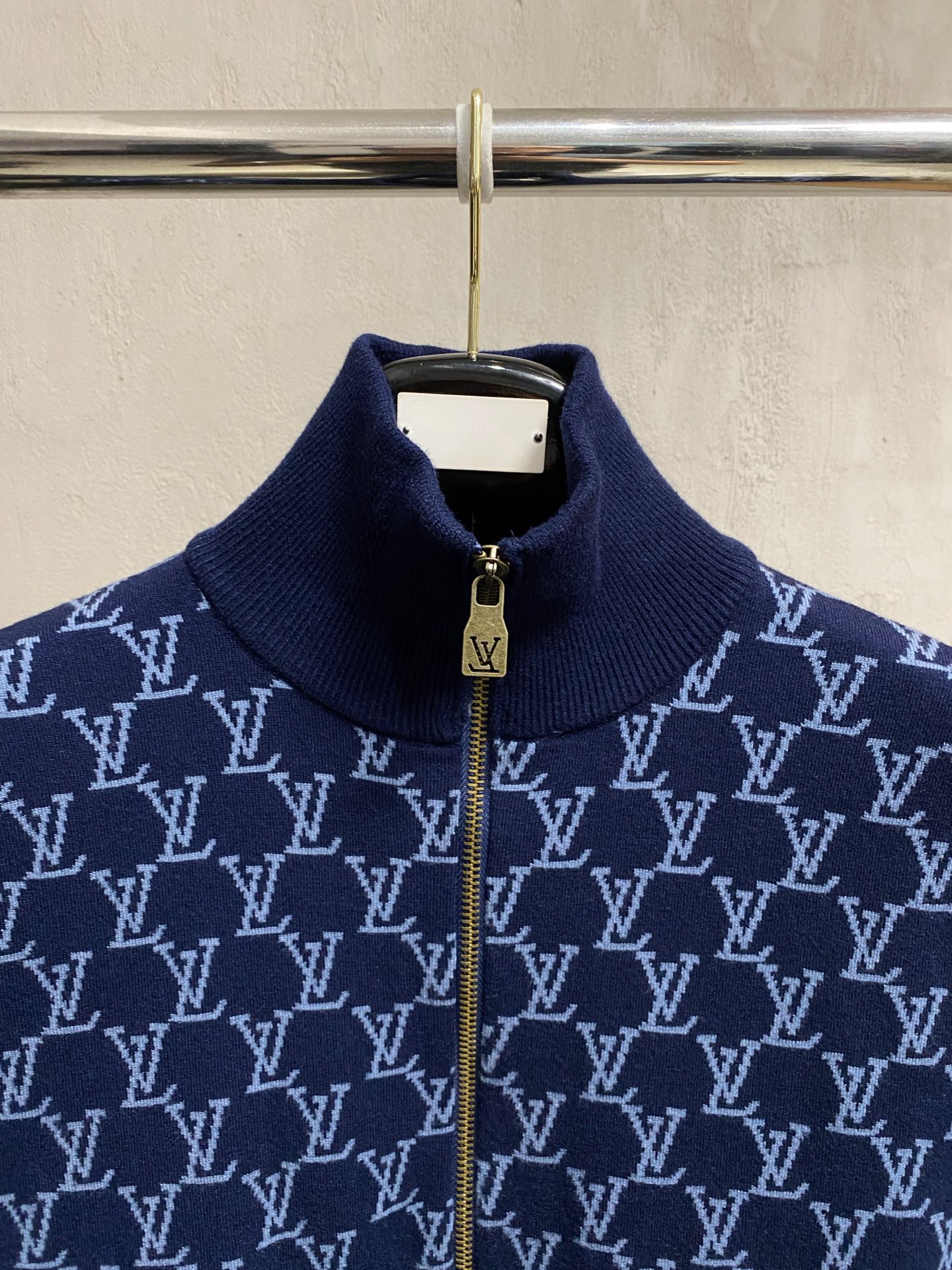 Louis Vuitton Basic Clothing Wool M-l-xl