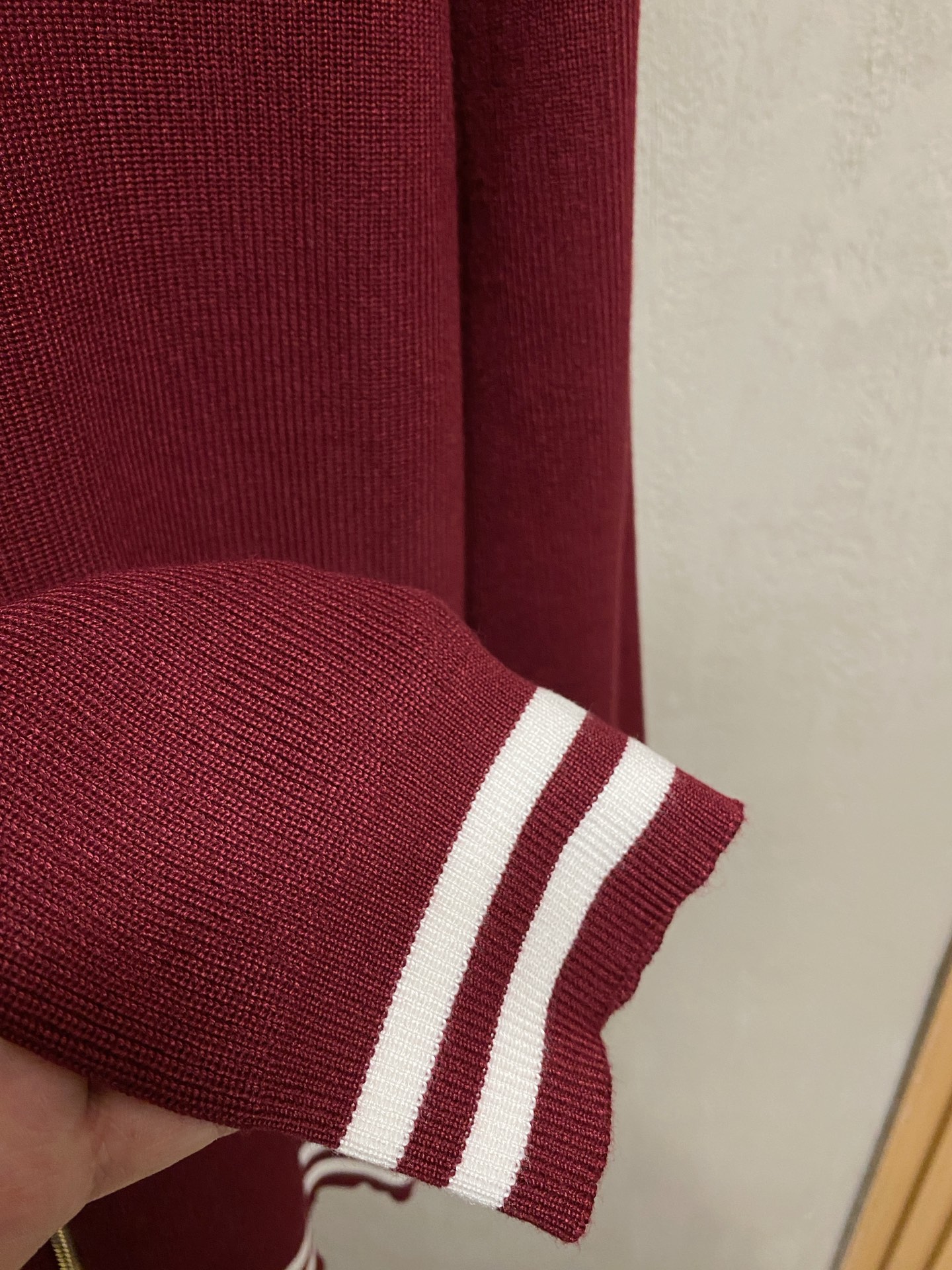 Gucci Basic Clothing Wool M-xl