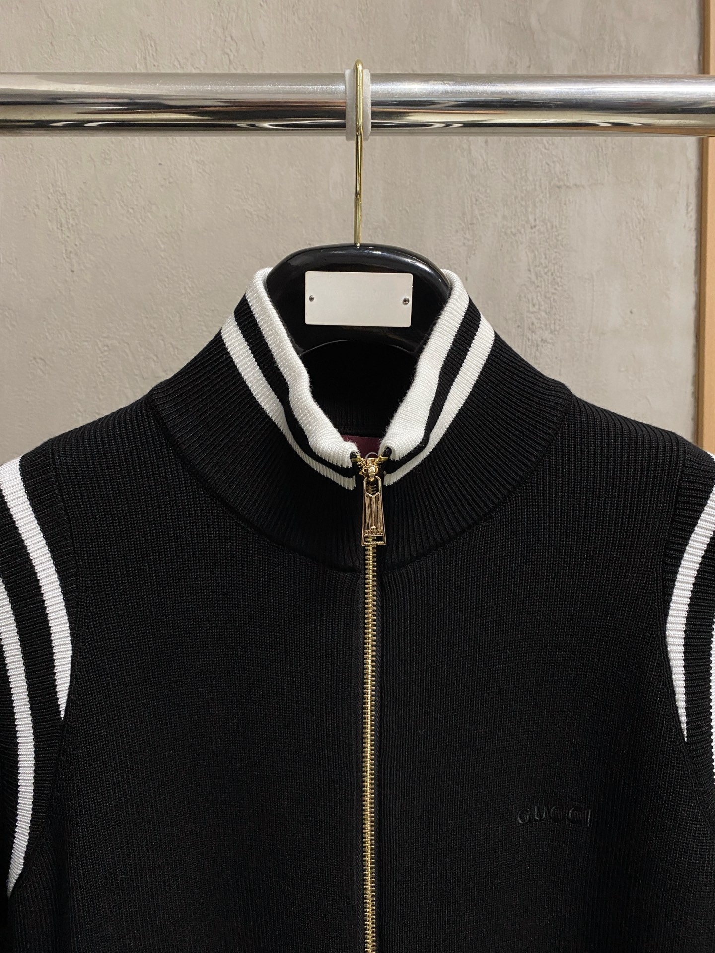 Gucci Basic Clothing Wool M-xl