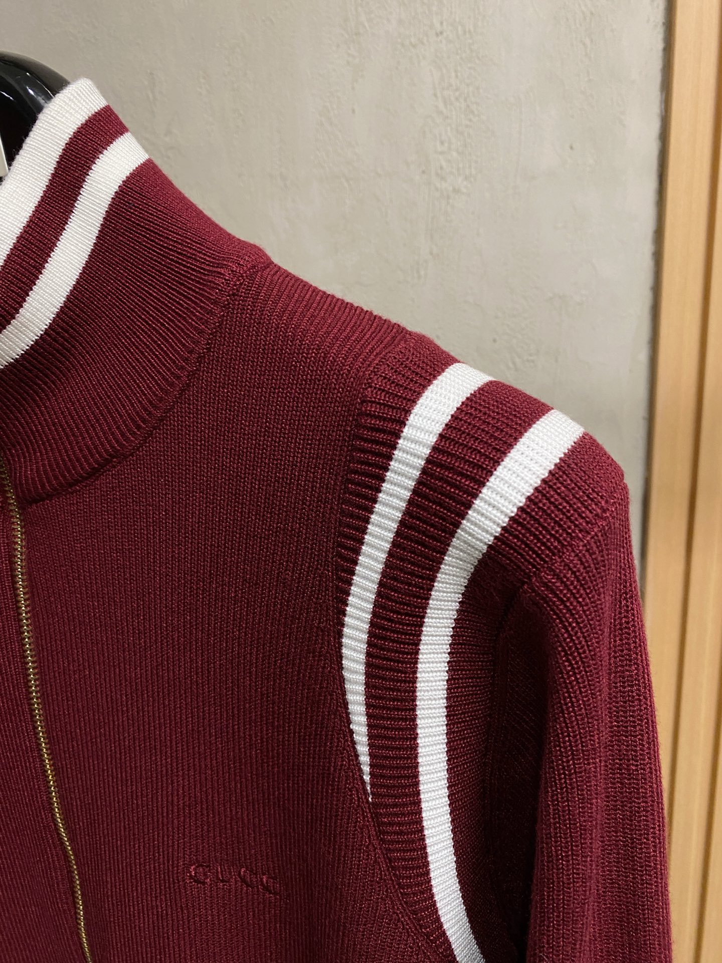 Gucci Basic Clothing Wool M-xl