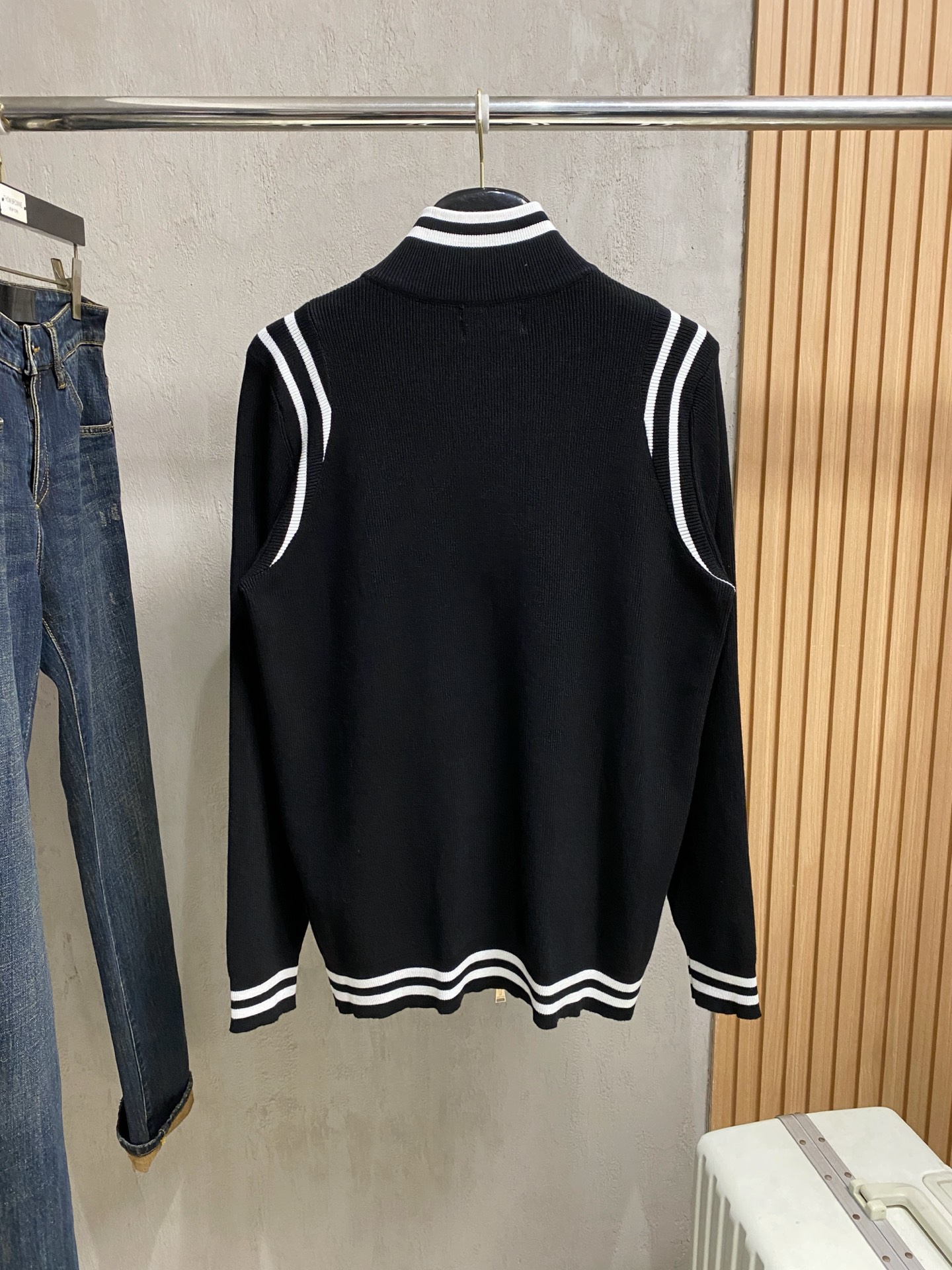 Gucci Basic Clothing Wool M-xl