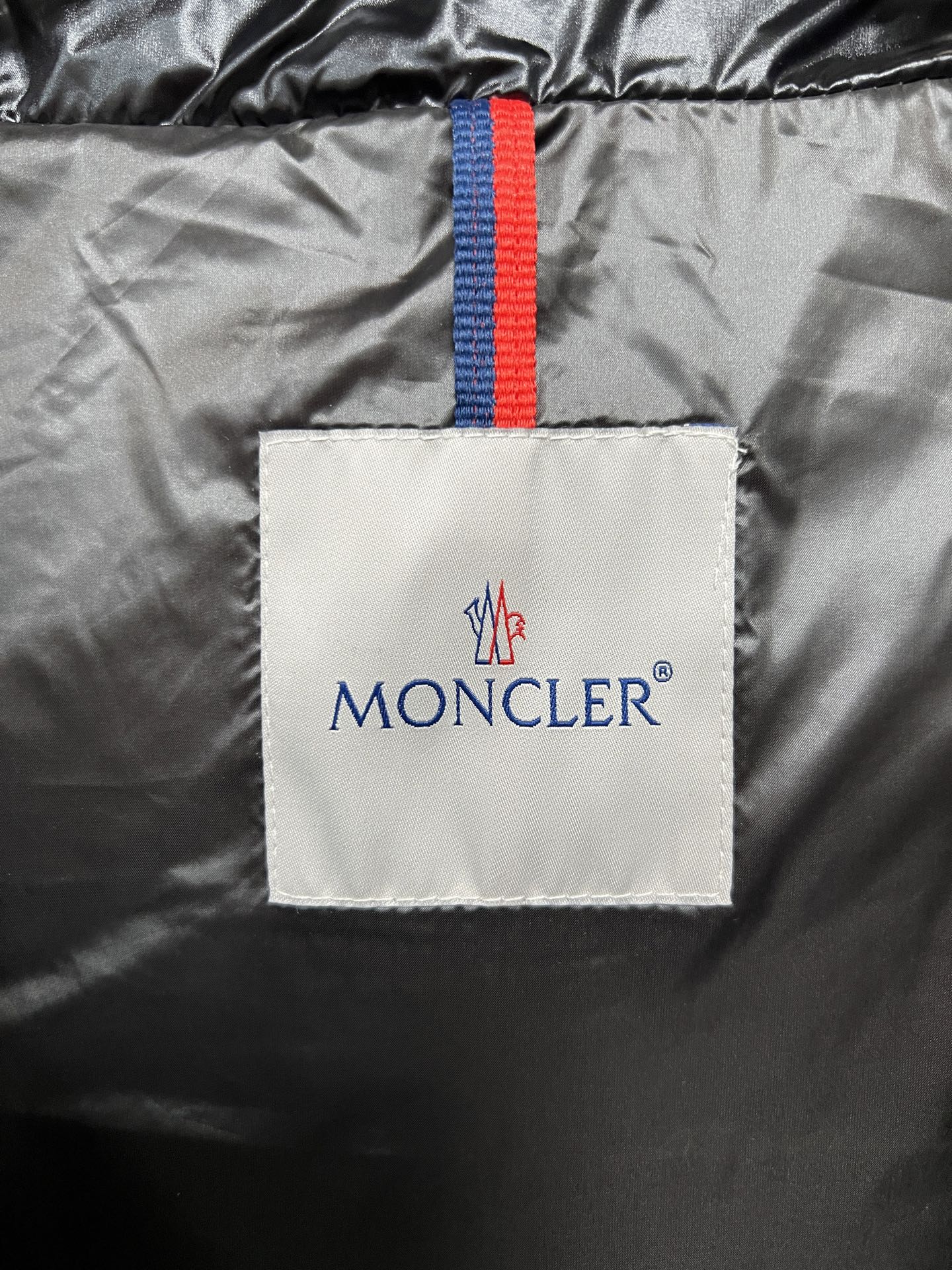 Moncler Down Jacket White Duck Down Black Hooded M-l