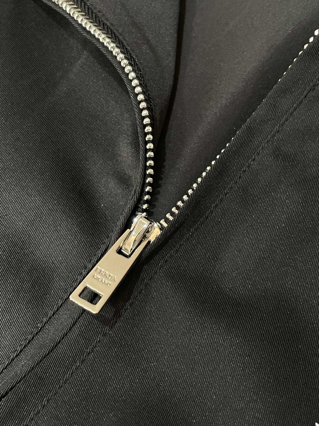 Prada Vest Hooded S-m-xl