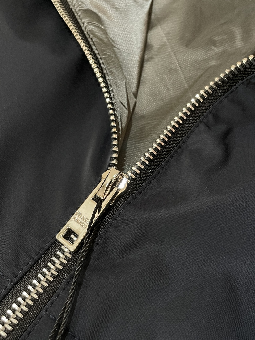 Prada Vest Hooded S-m-xl