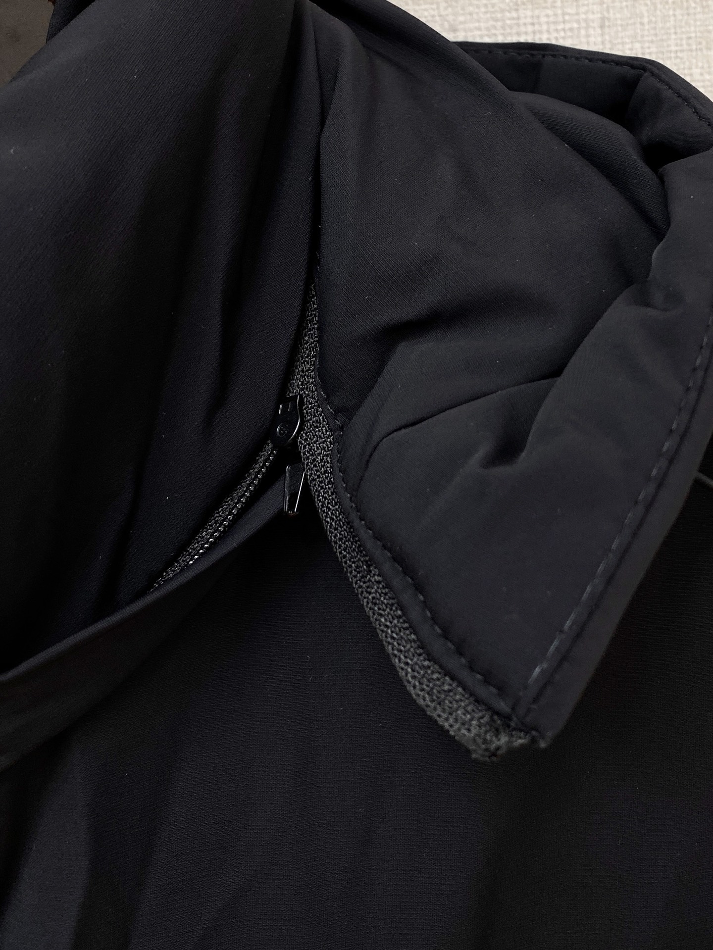 Moncler Down Jacket S-m-l-xl