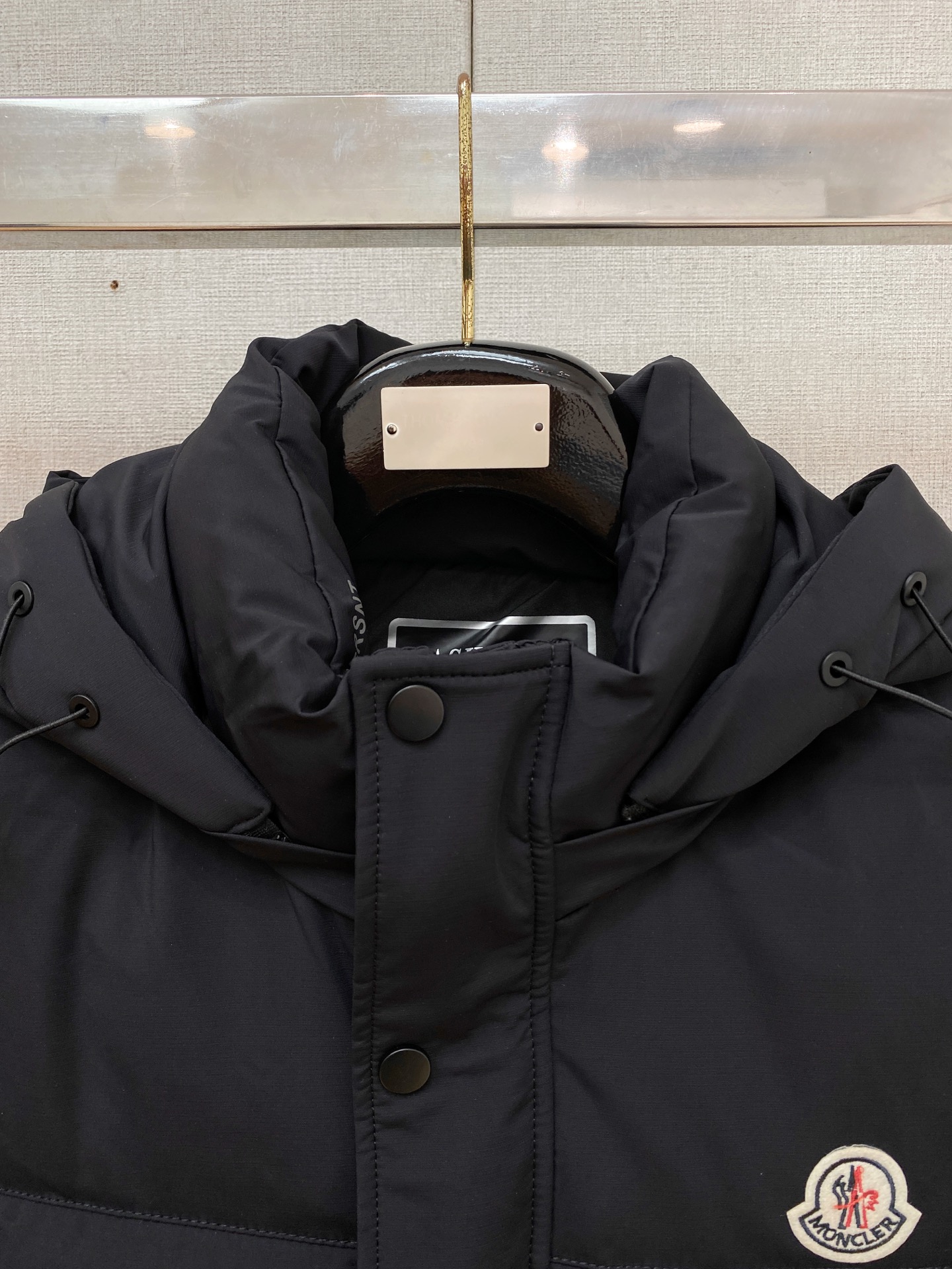 Moncler Down Jacket S-m-l-xl