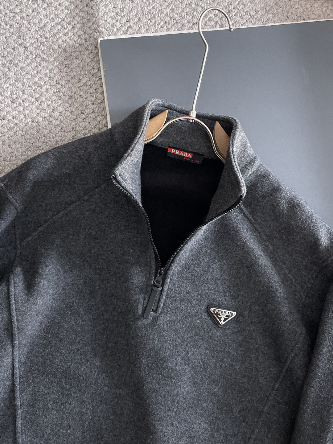 Prada Hoodie M-xl