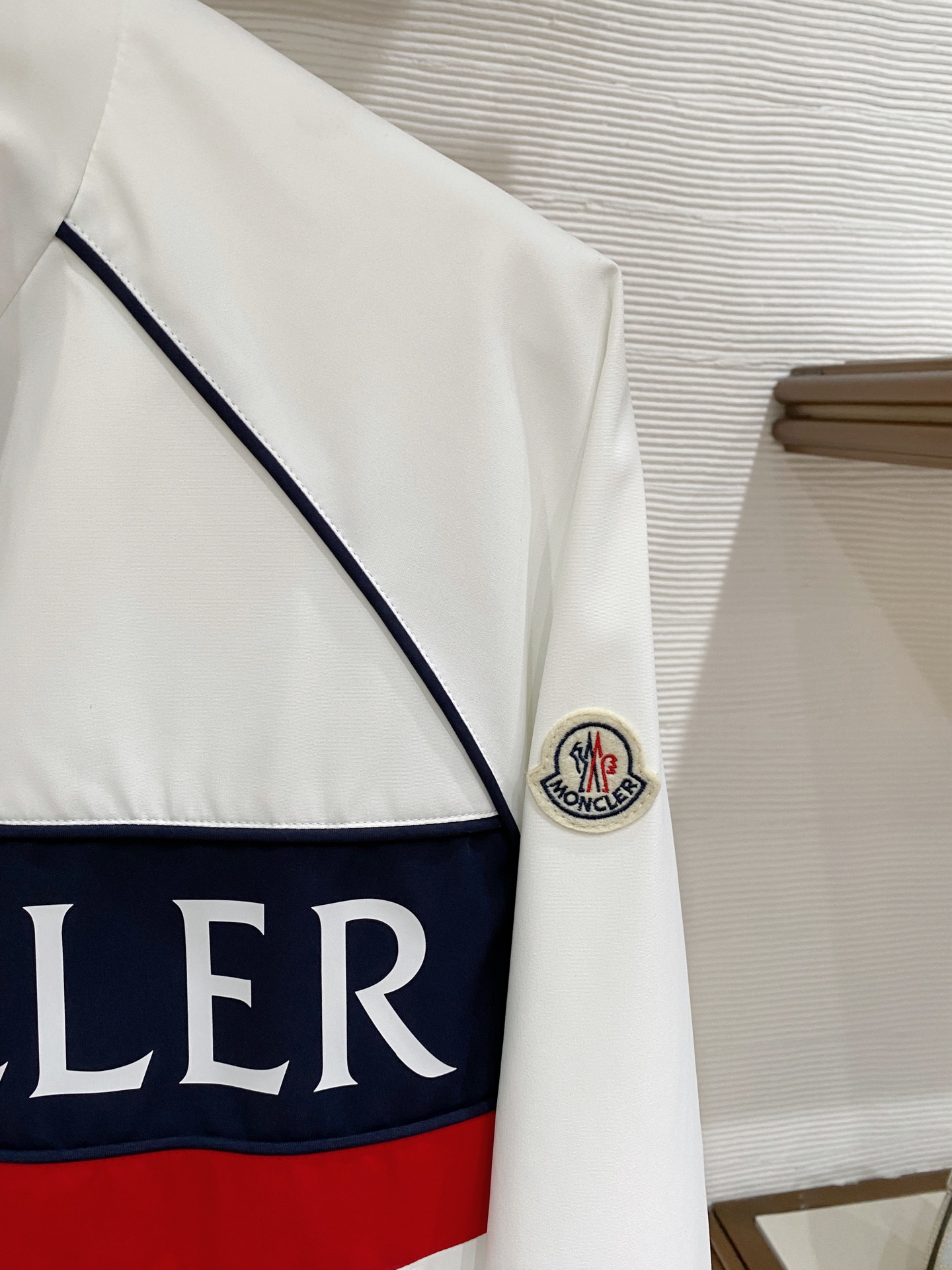Moncler Jacket S-m-l-xxxl