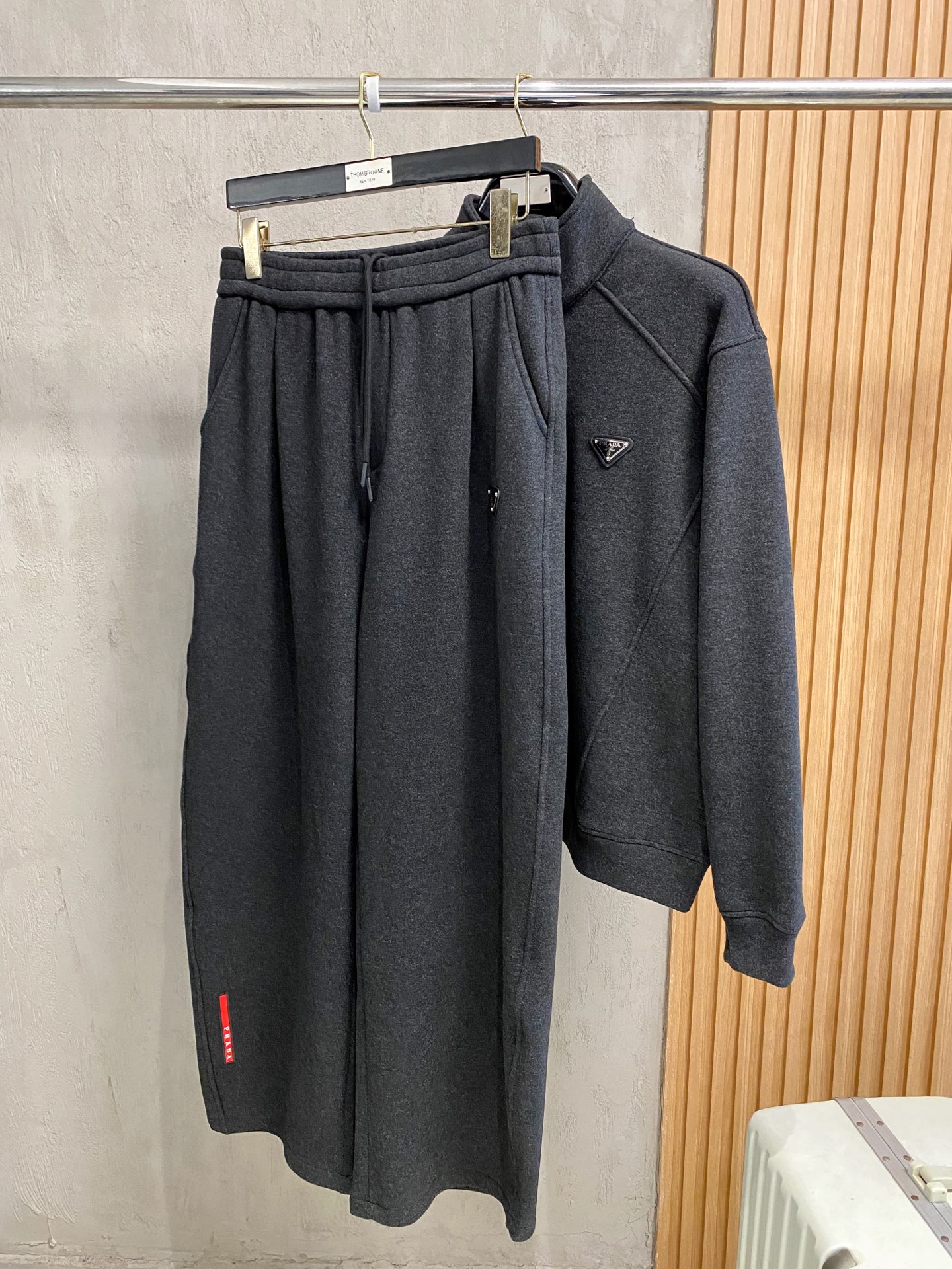 Prada Hoodie M-xl