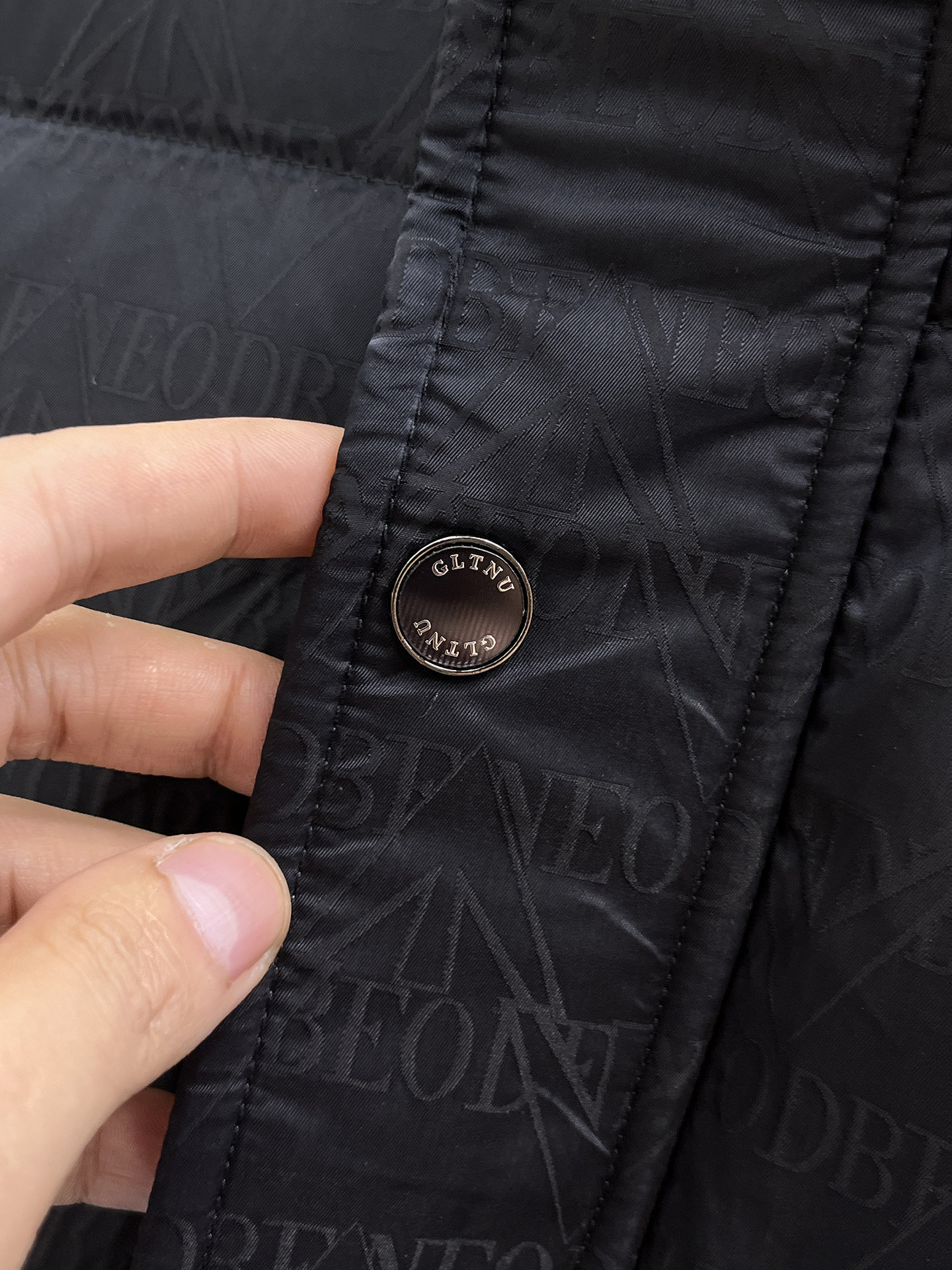 Armani Down Jacket S-m-l-xl