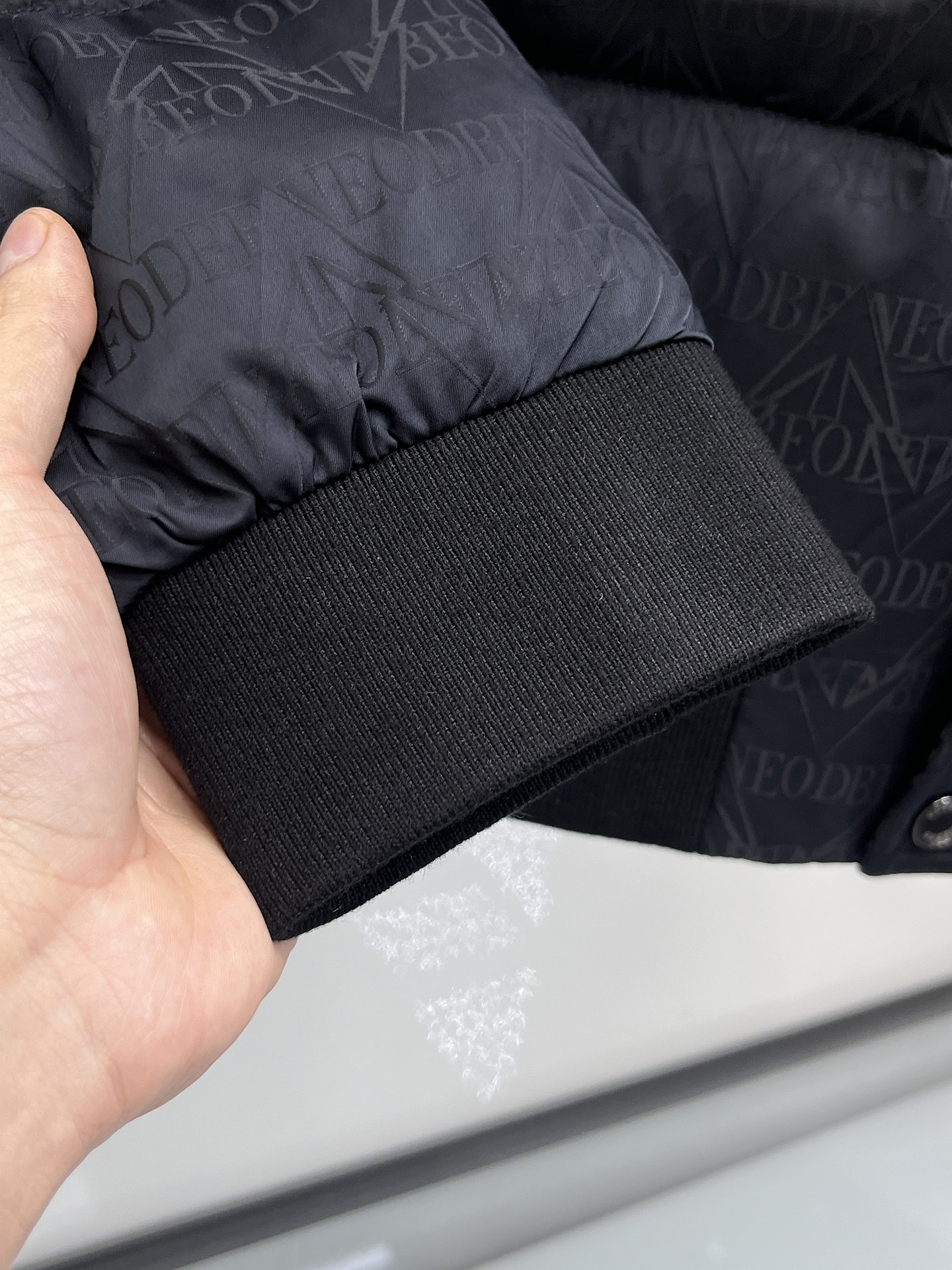 Armani Down Jacket S-m-l-xl
