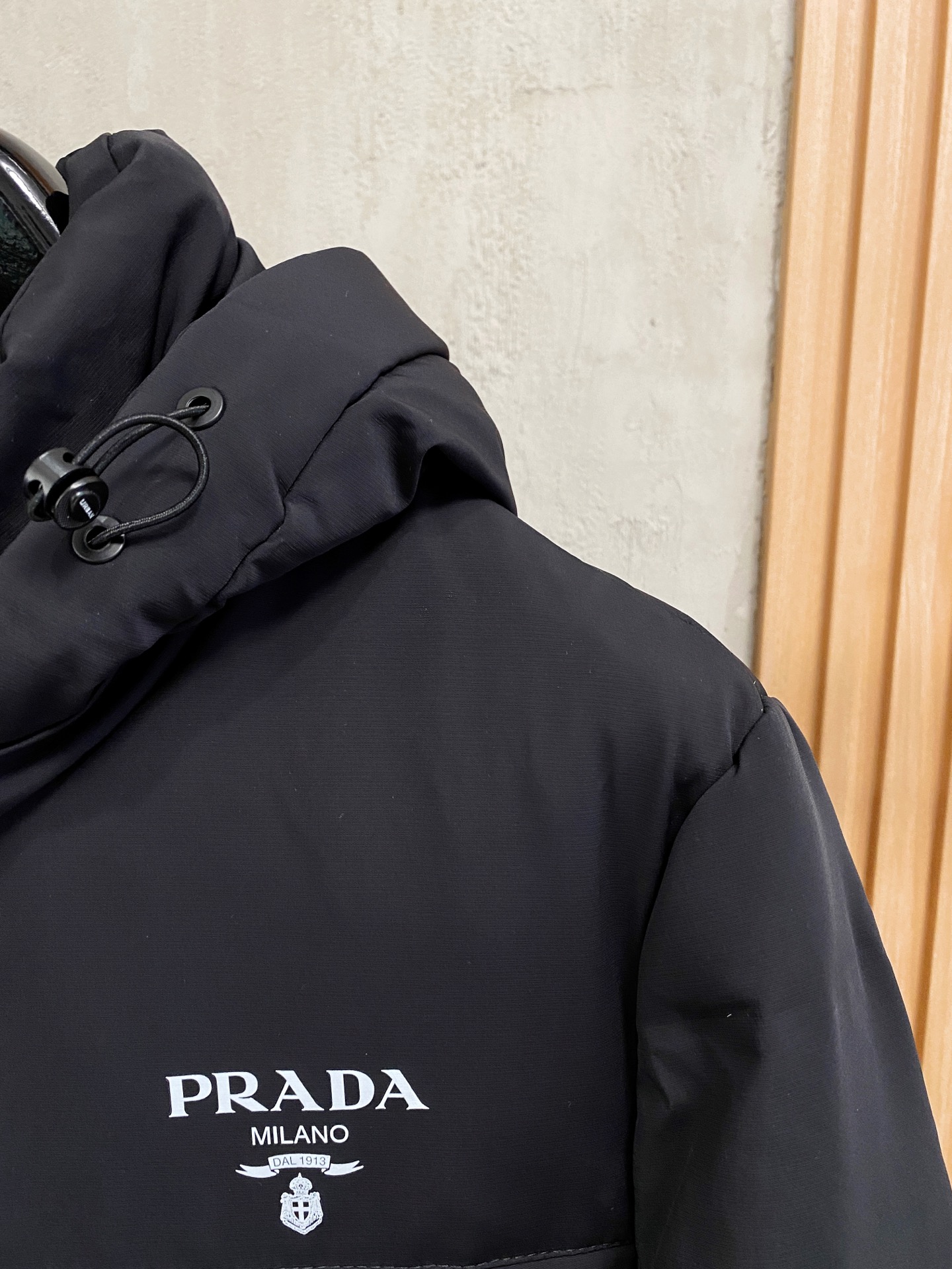 Prada Down Jacket S-m-xl