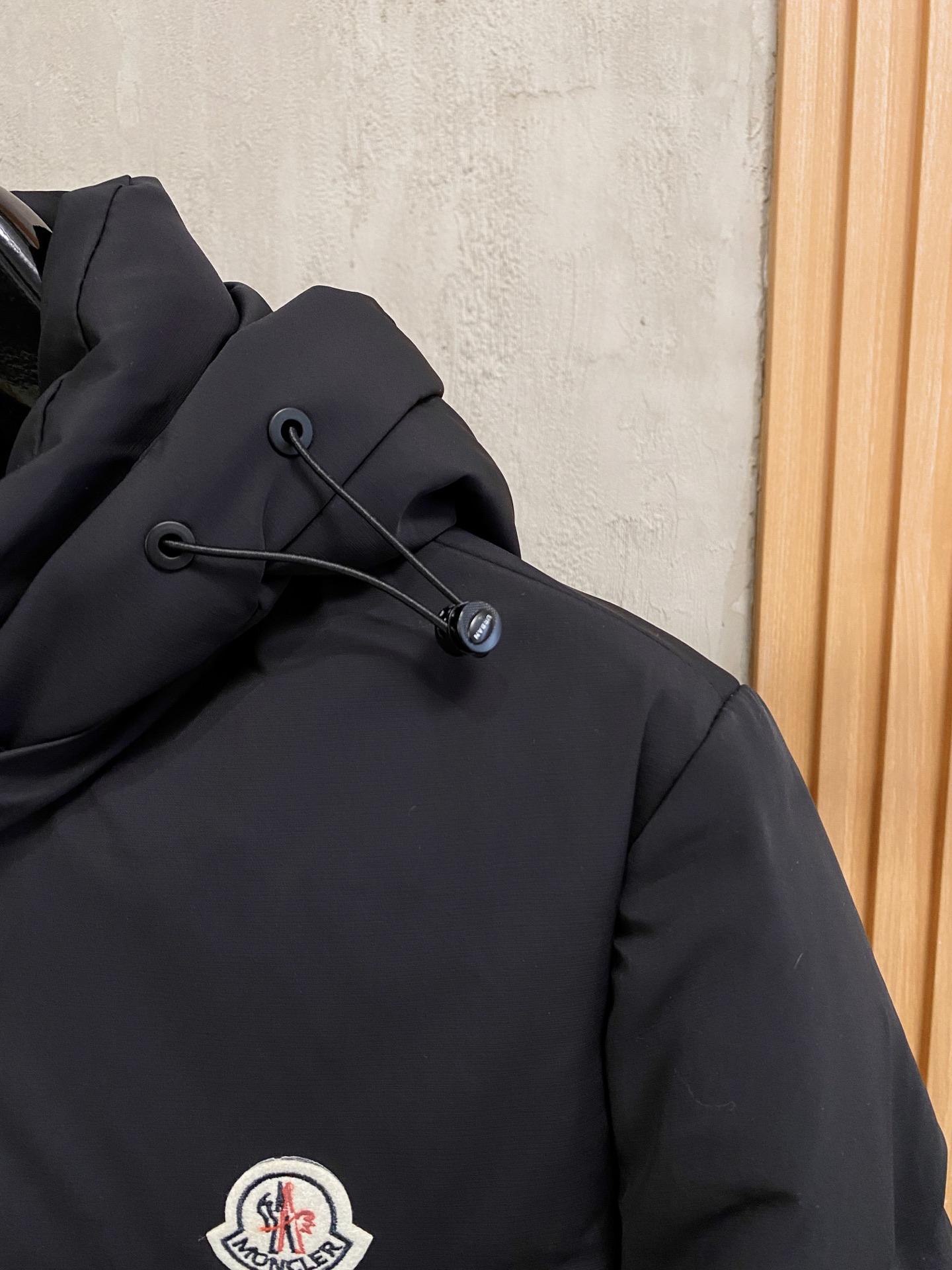Moncler Down Jacket S-m-l-xl