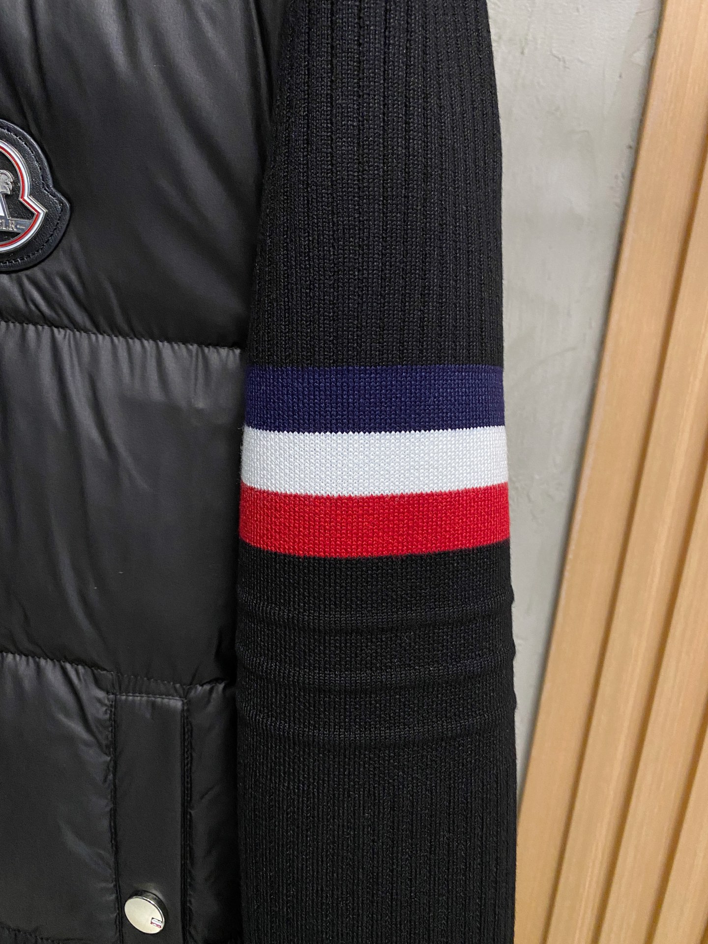 Moncler Down Jacket S-m-l-xl