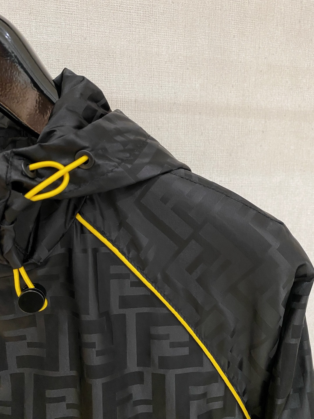 Fendi Jacket M-xl