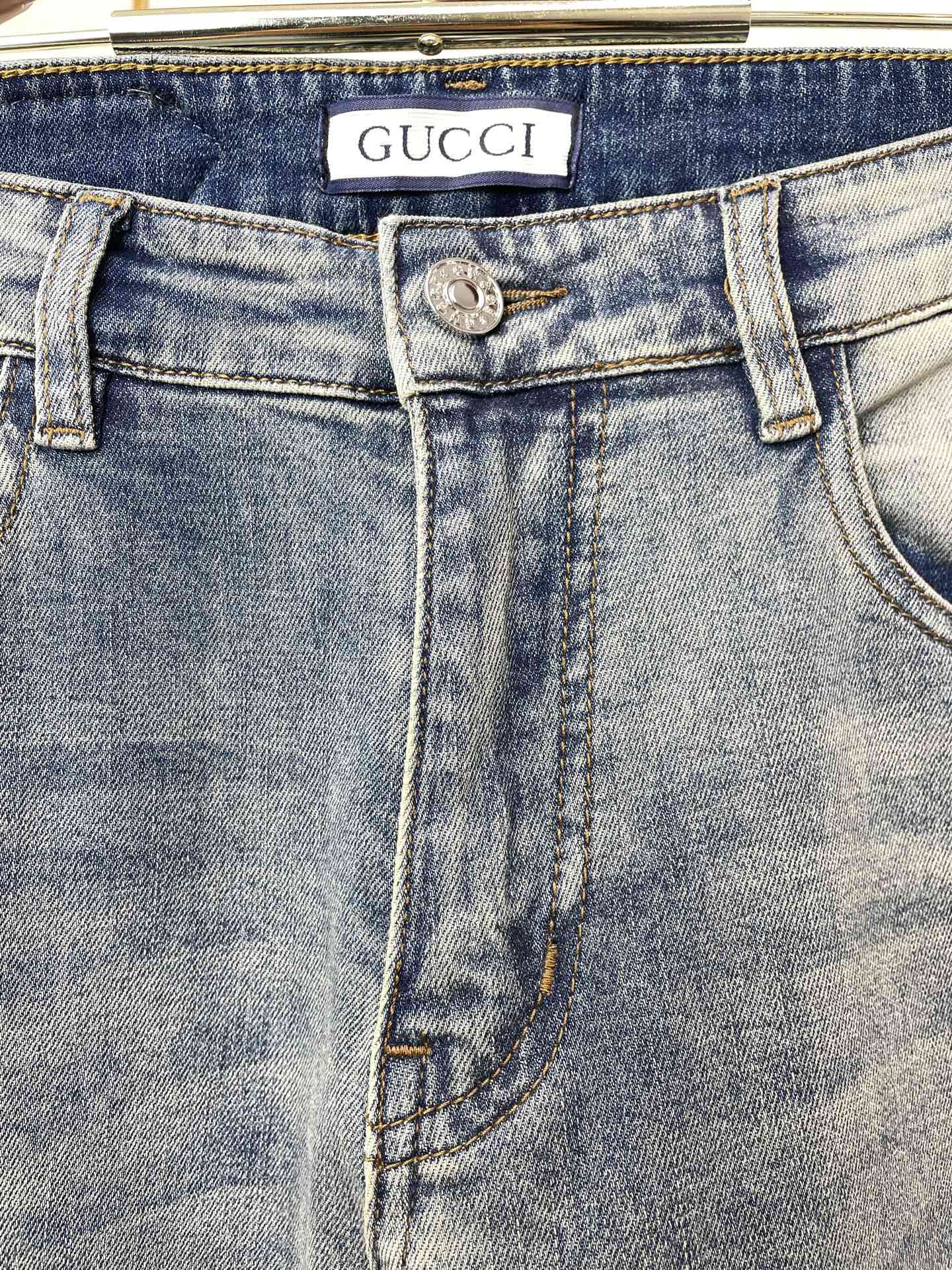 Gucci Jeans