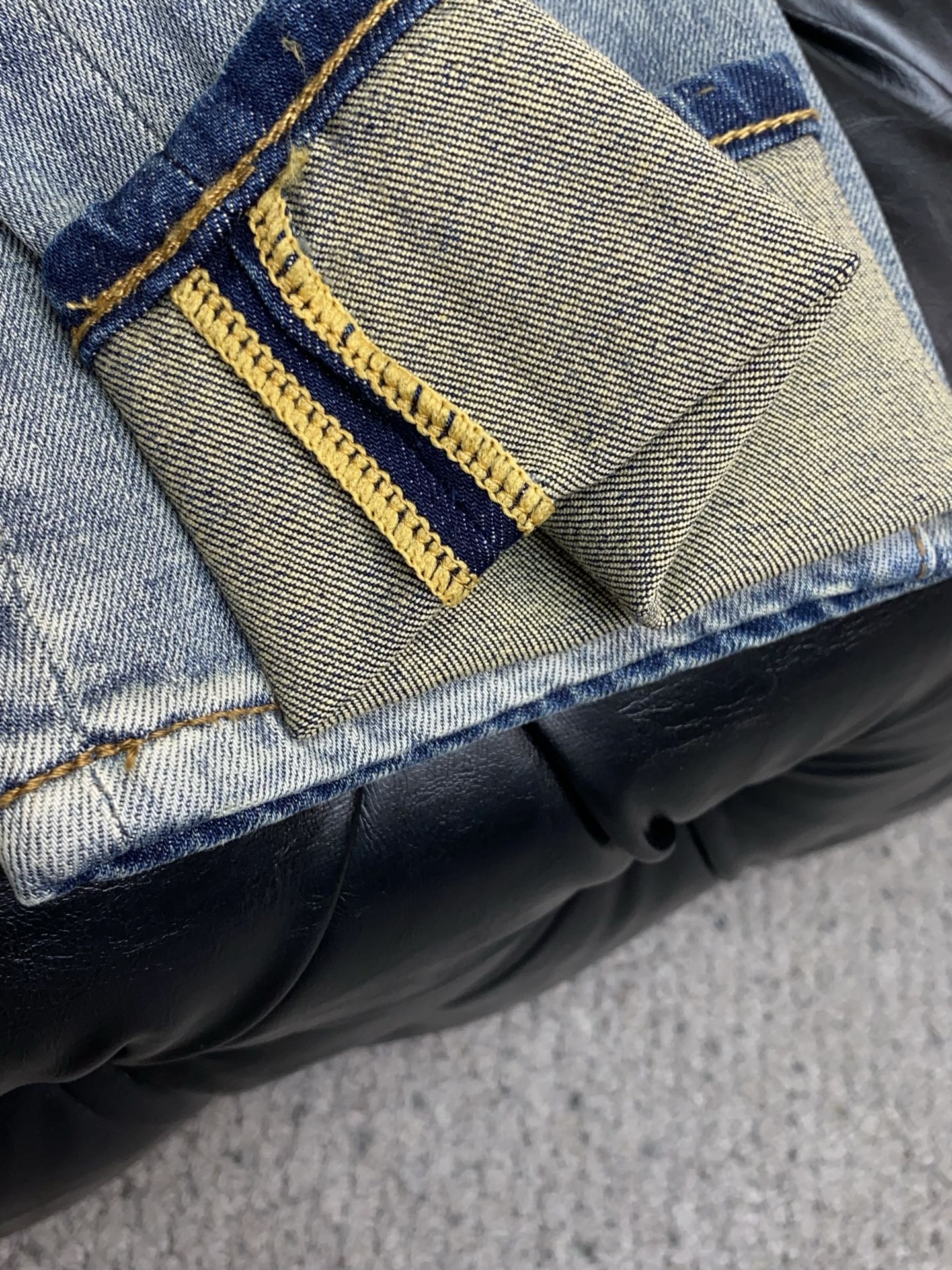 Gucci Jeans Slim Fit S-l