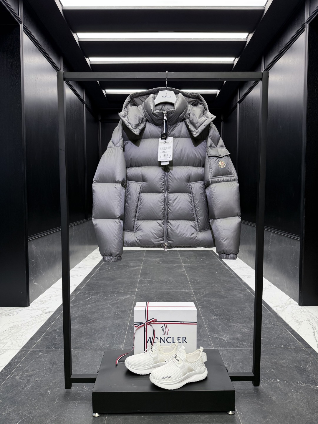 Moncler Male Down Jacket Goose Down Gray Hooded S-m-l-xl