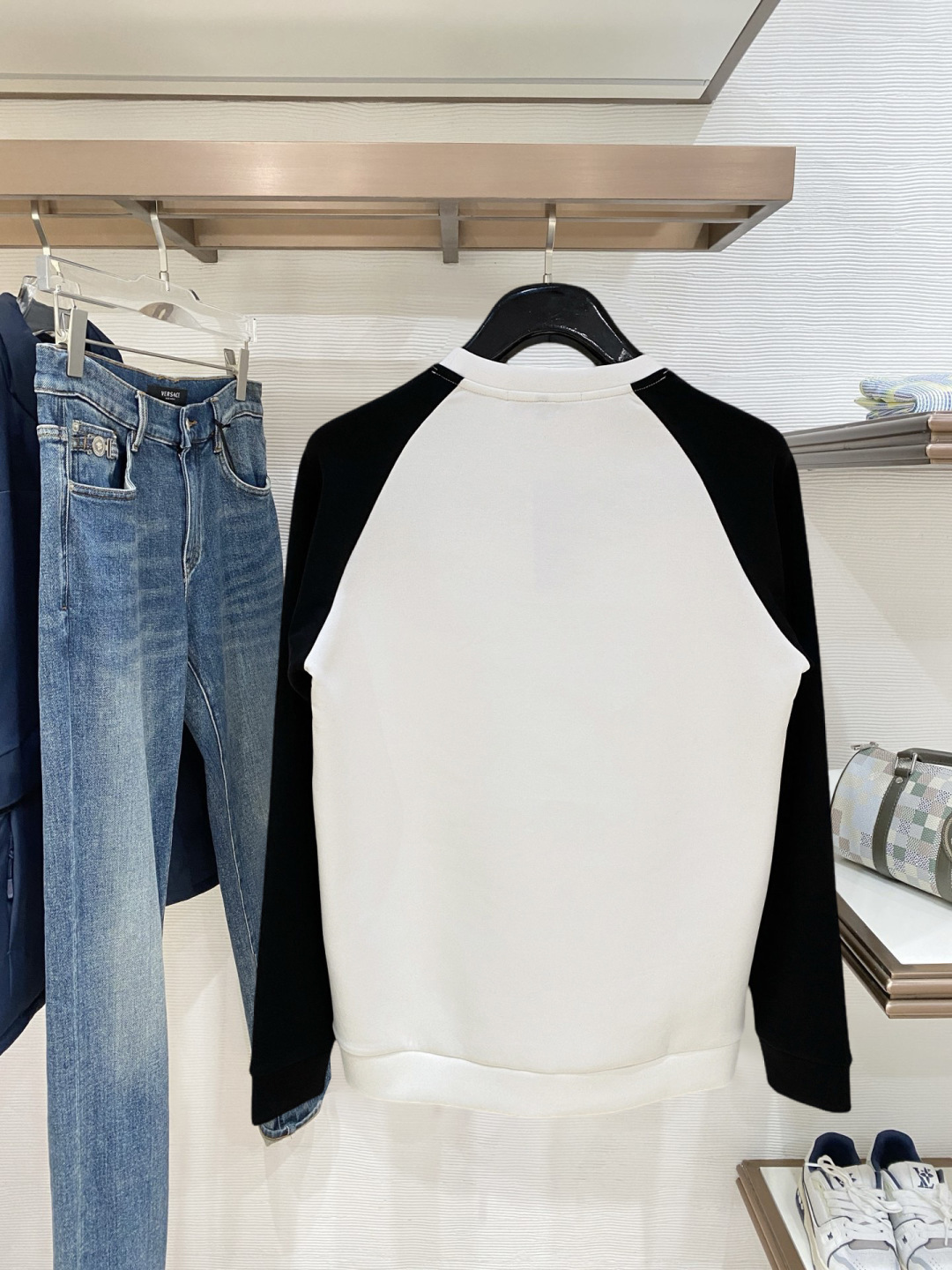 Chanel Hoodie M-xl