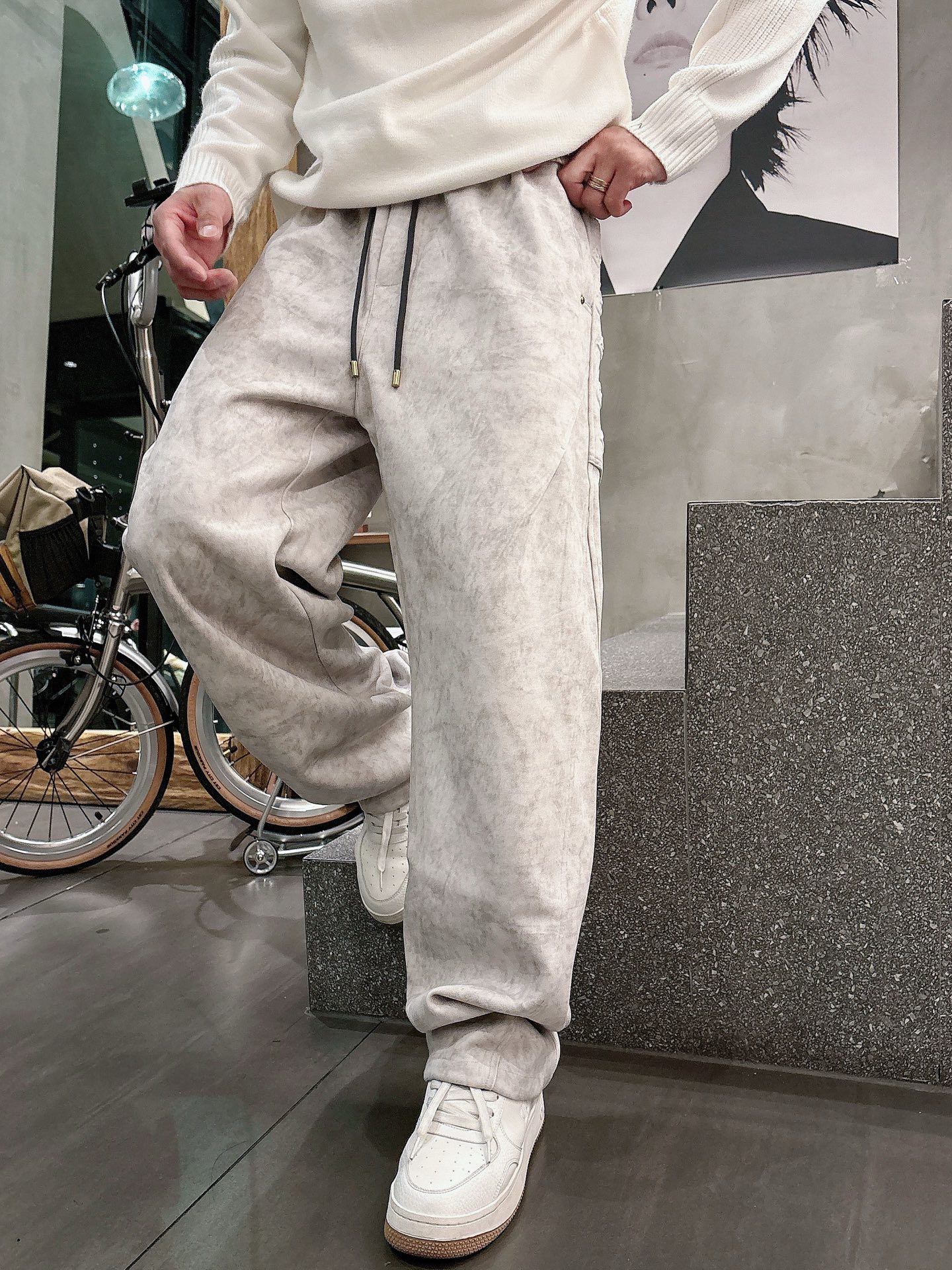 Louis Vuitton Basic Clothing M-l-xl