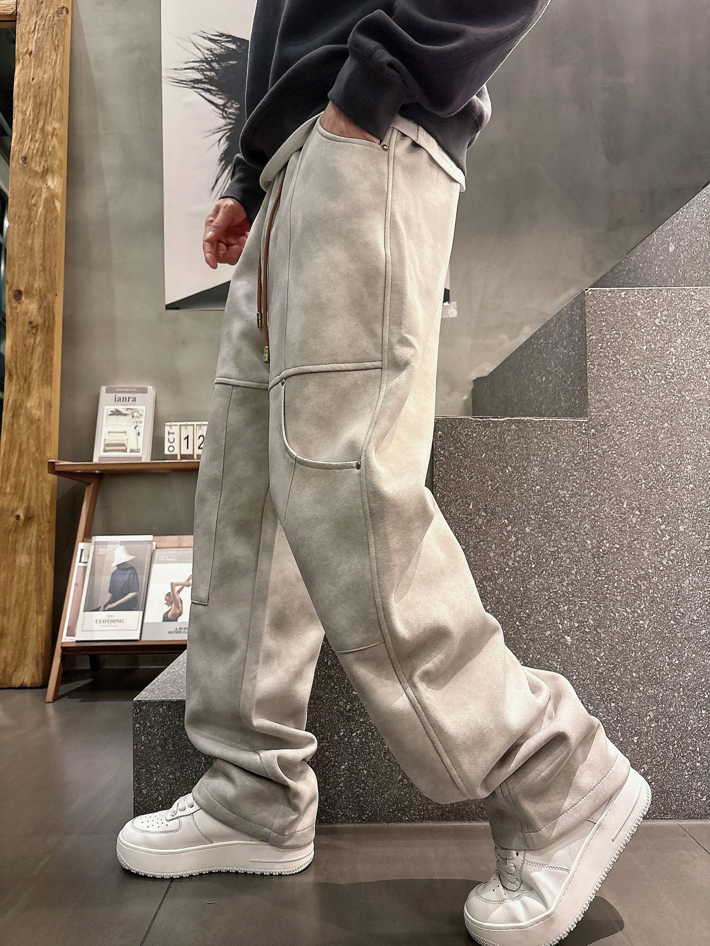Louis Vuitton Basic Clothing M-l-xl