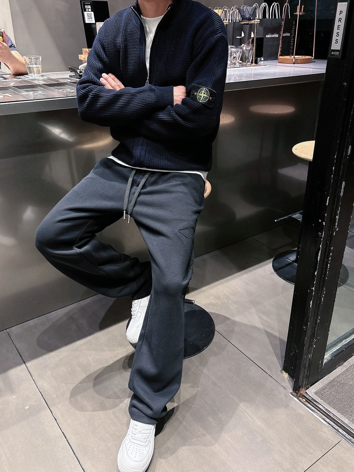Louis Vuitton Basic Clothing M-l-xl