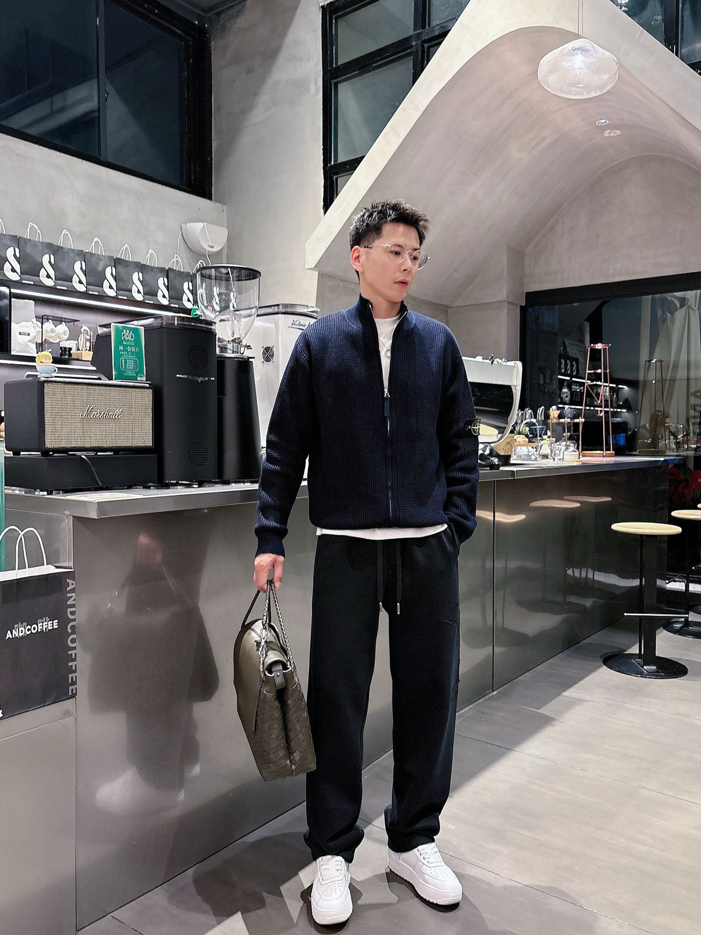 Louis Vuitton Basic Clothing M-l-xl