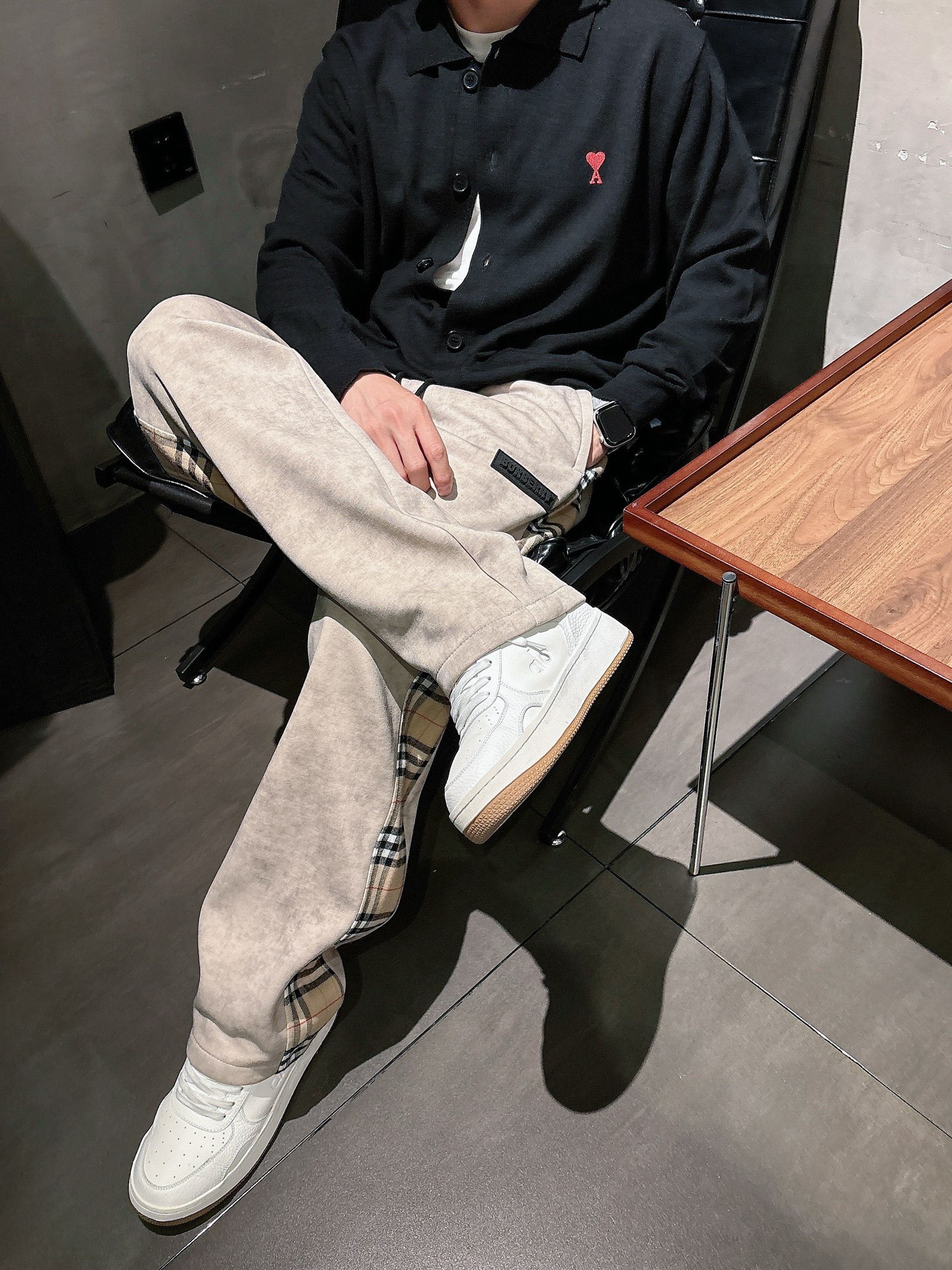 Burberry Basic Clothing M-l-xl