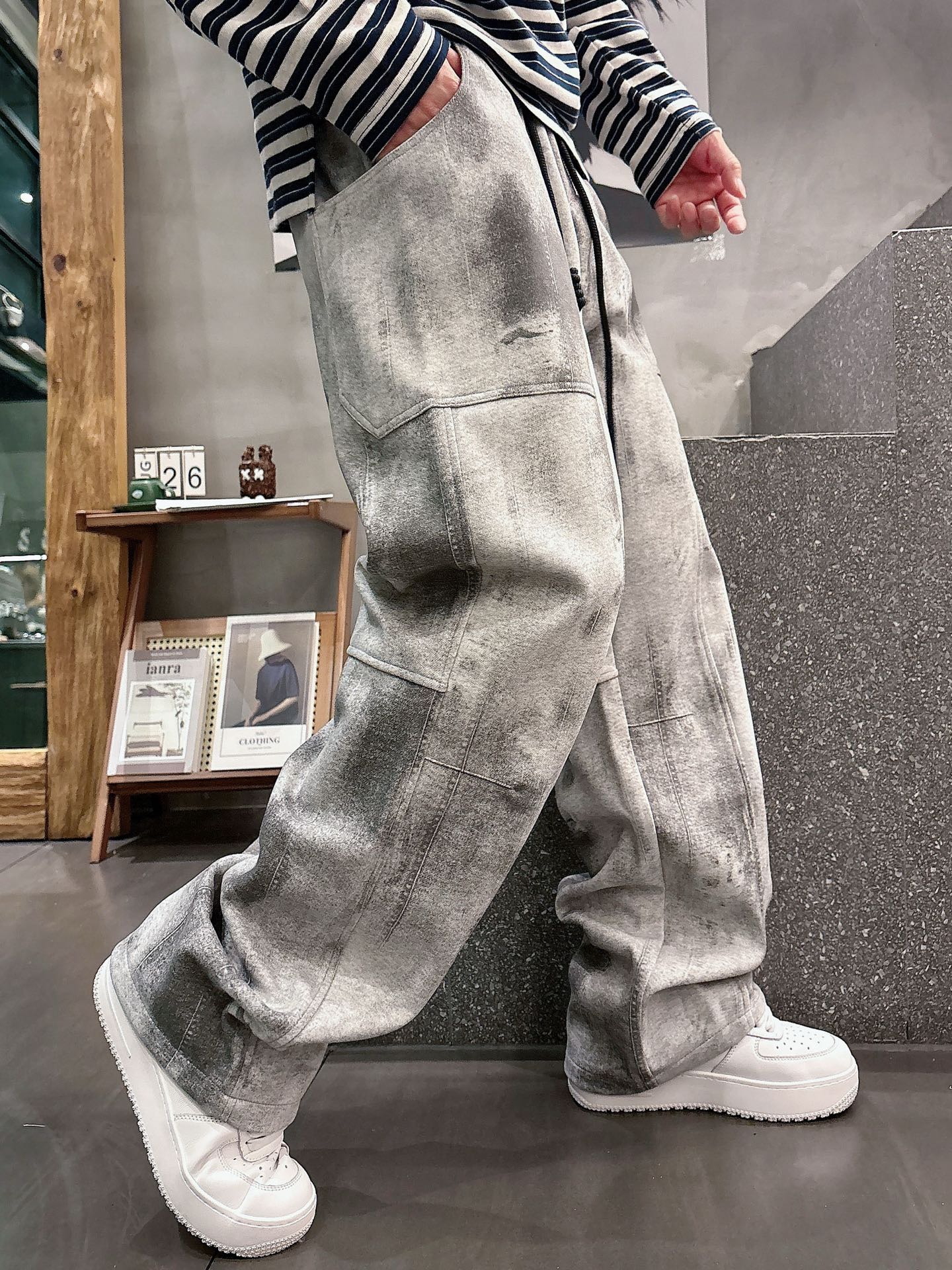Balenciaga Basic Clothing M-l-xl