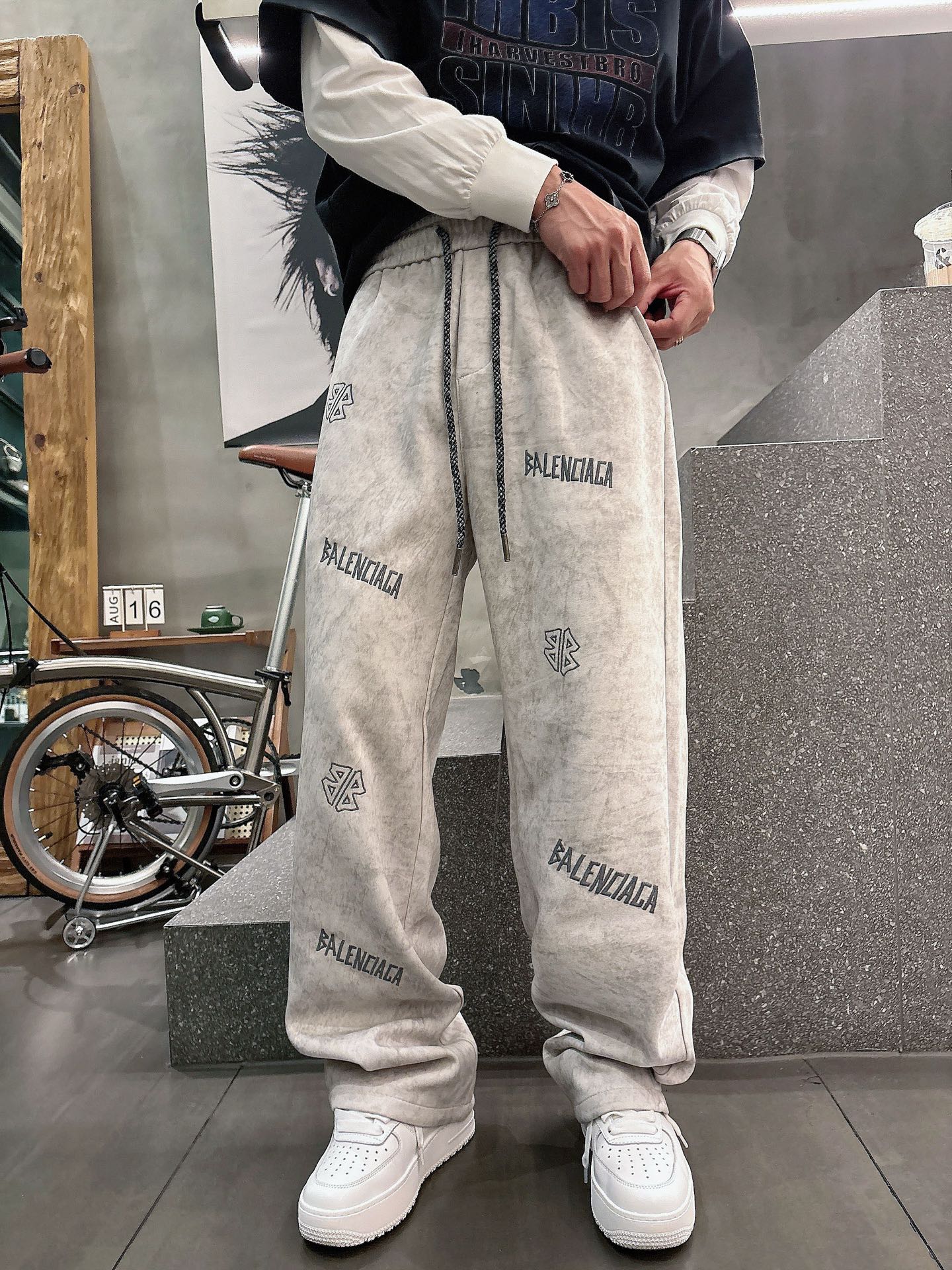 Balenciaga Basic Clothing M-l-xl