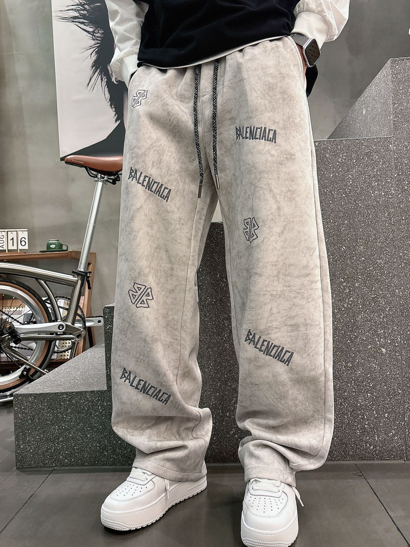 Balenciaga Basic Clothing M-l-xl