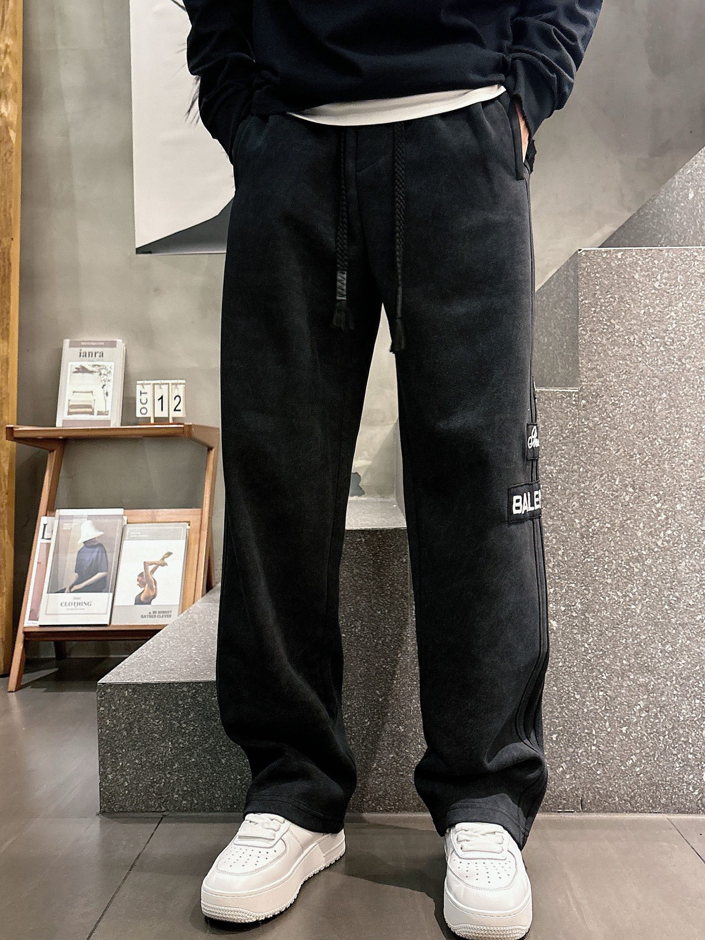 Balenciaga Basic Clothing M-l-xl